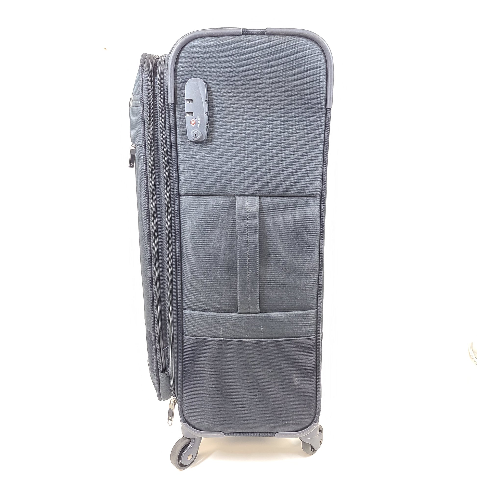 Black Samsonite Super Light spinner suitcase designed for lightweight travel and effortless maneuvering.