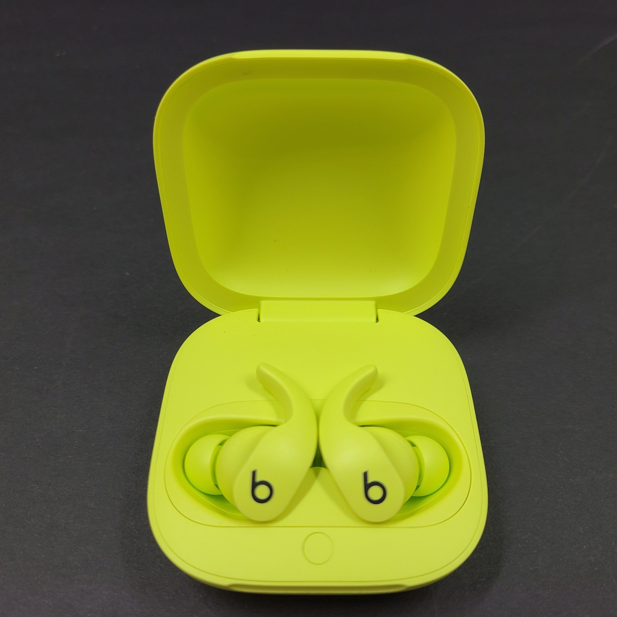 Beats Fit Pro True Wireless NC Earbuds A2578 - Volt Yellow