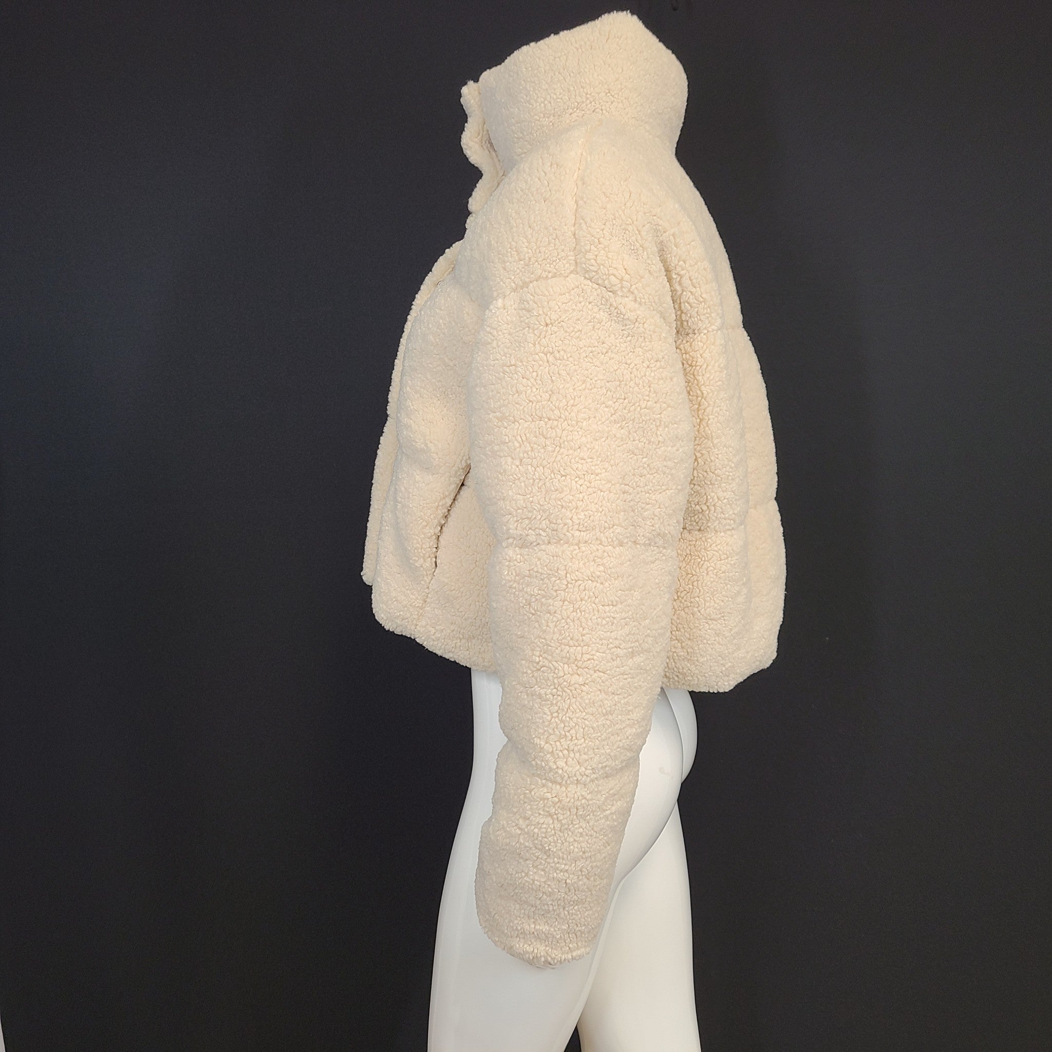Zara Women's Short Cropped Fleece Jacket Faux Sherpa Ecru Beige Sz S NWT