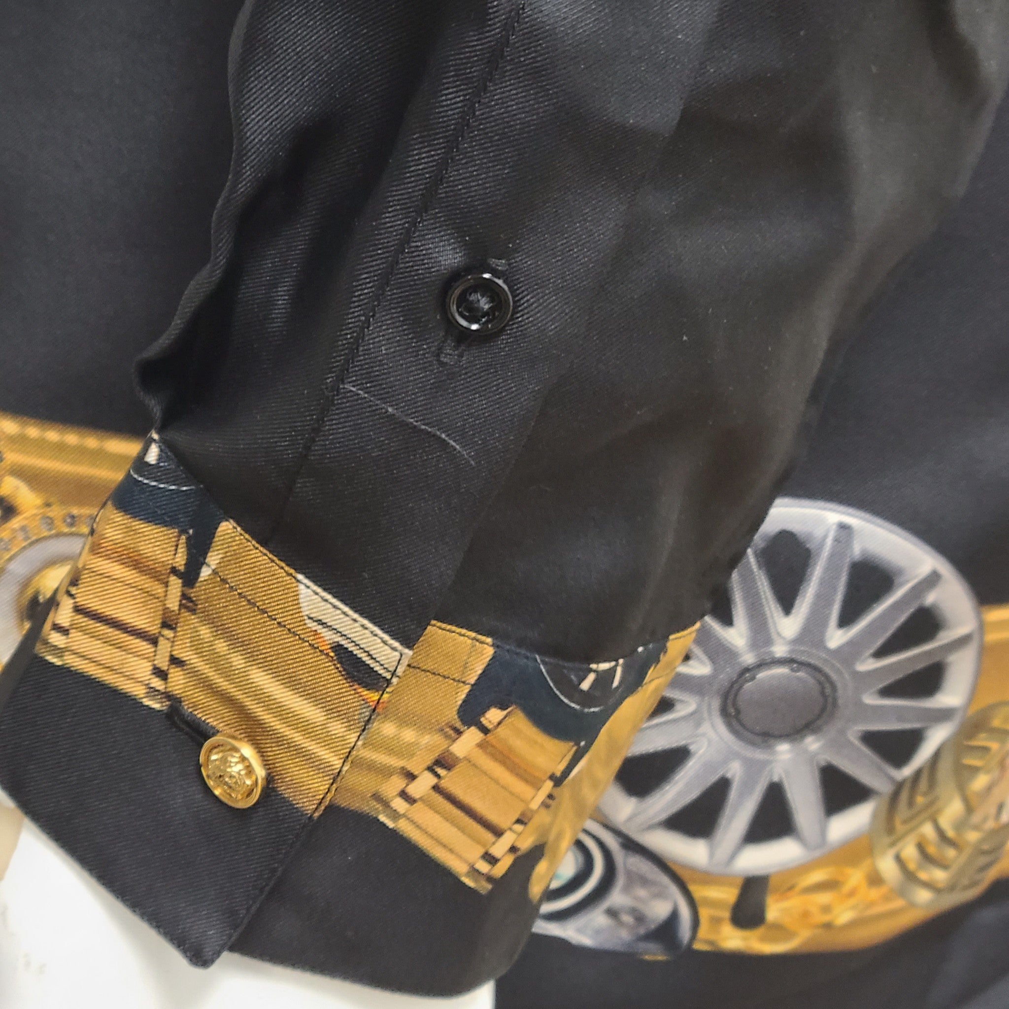 Versace Men's 100% Silk Printed Buttoned Shirt Sz EUR 41 / XL