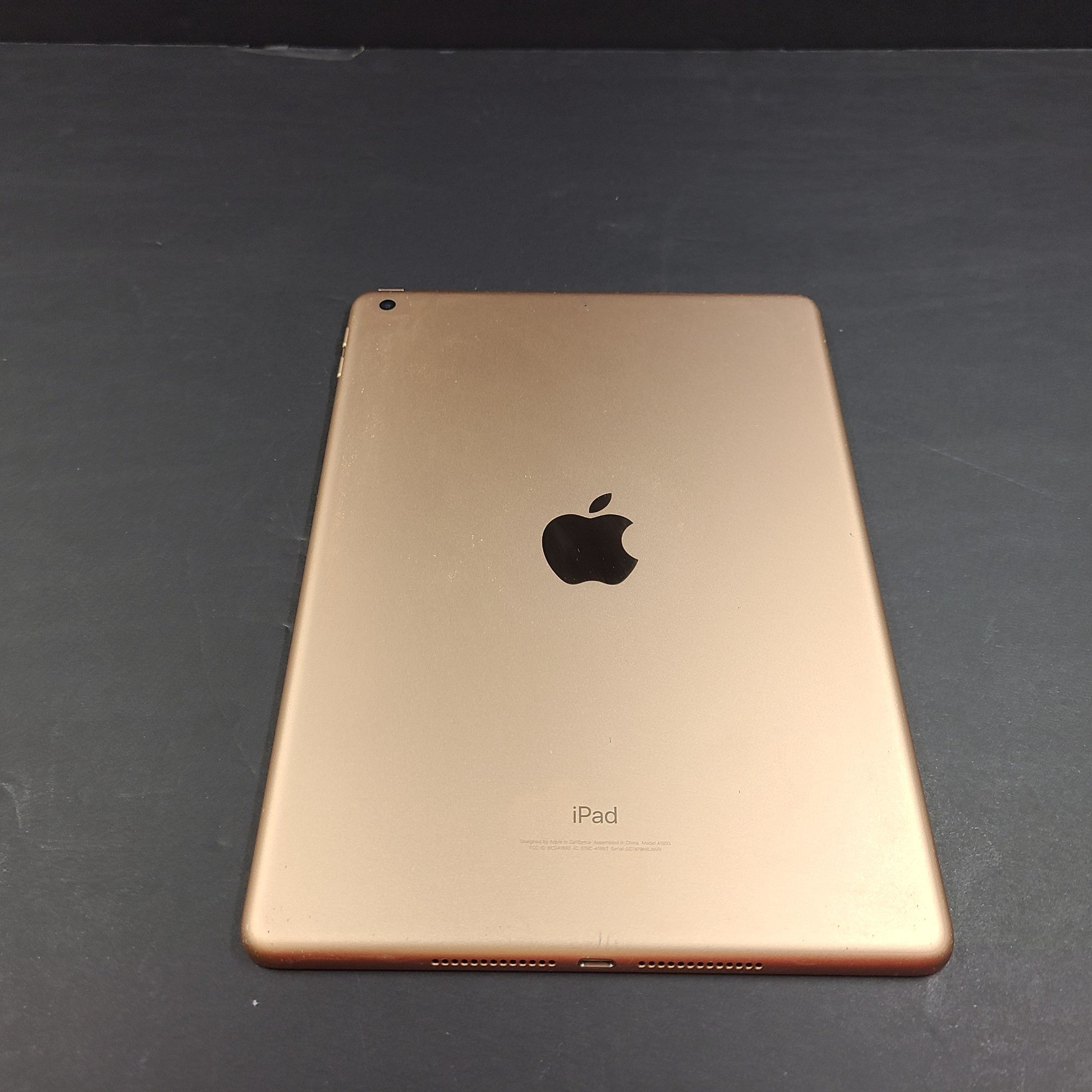 Apple iPad 6 6th Generation 9.7in 32GB Wi-Fi Rose Gold - A1893 READ screen v3