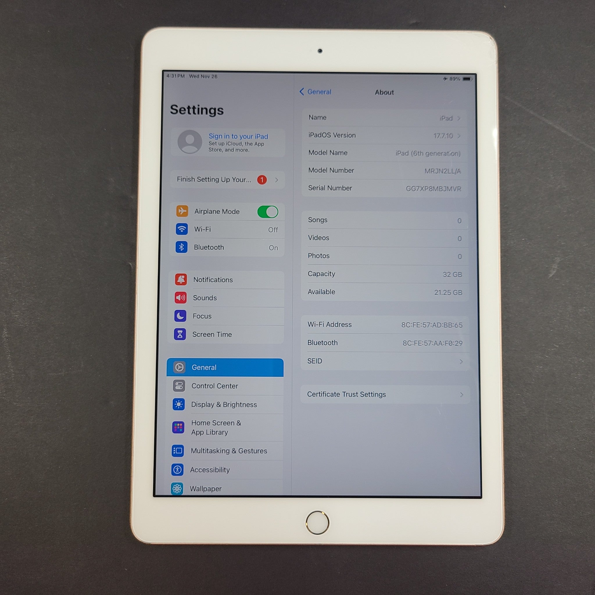 Apple iPad 6 6th Generation 9.7in 32GB Wi-Fi Rose Gold - A1893 READ screen v3