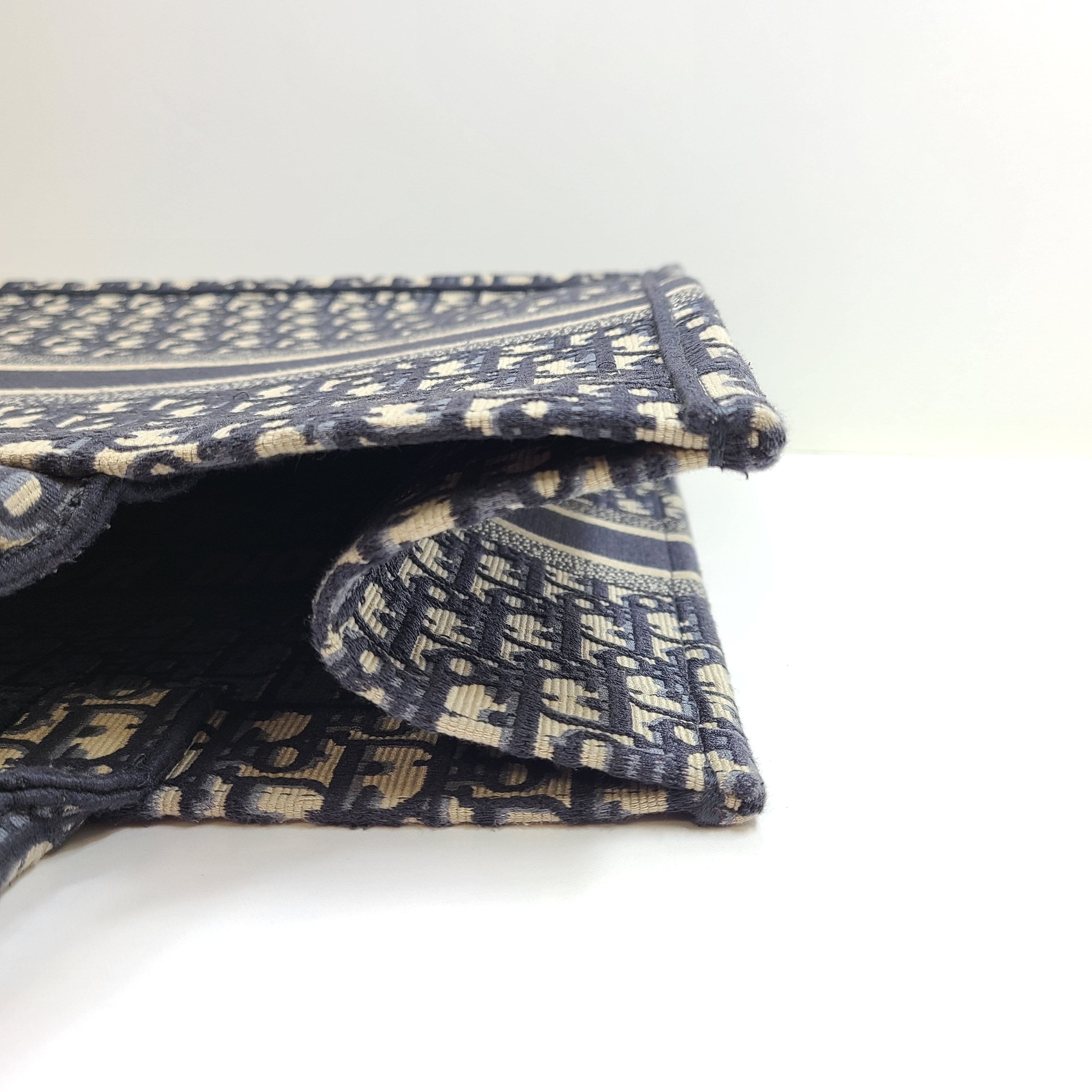 Christian Dior Large Book Tote Jacquard Oblique Embroidery Blue (42 x 35 x 18.5 cm)