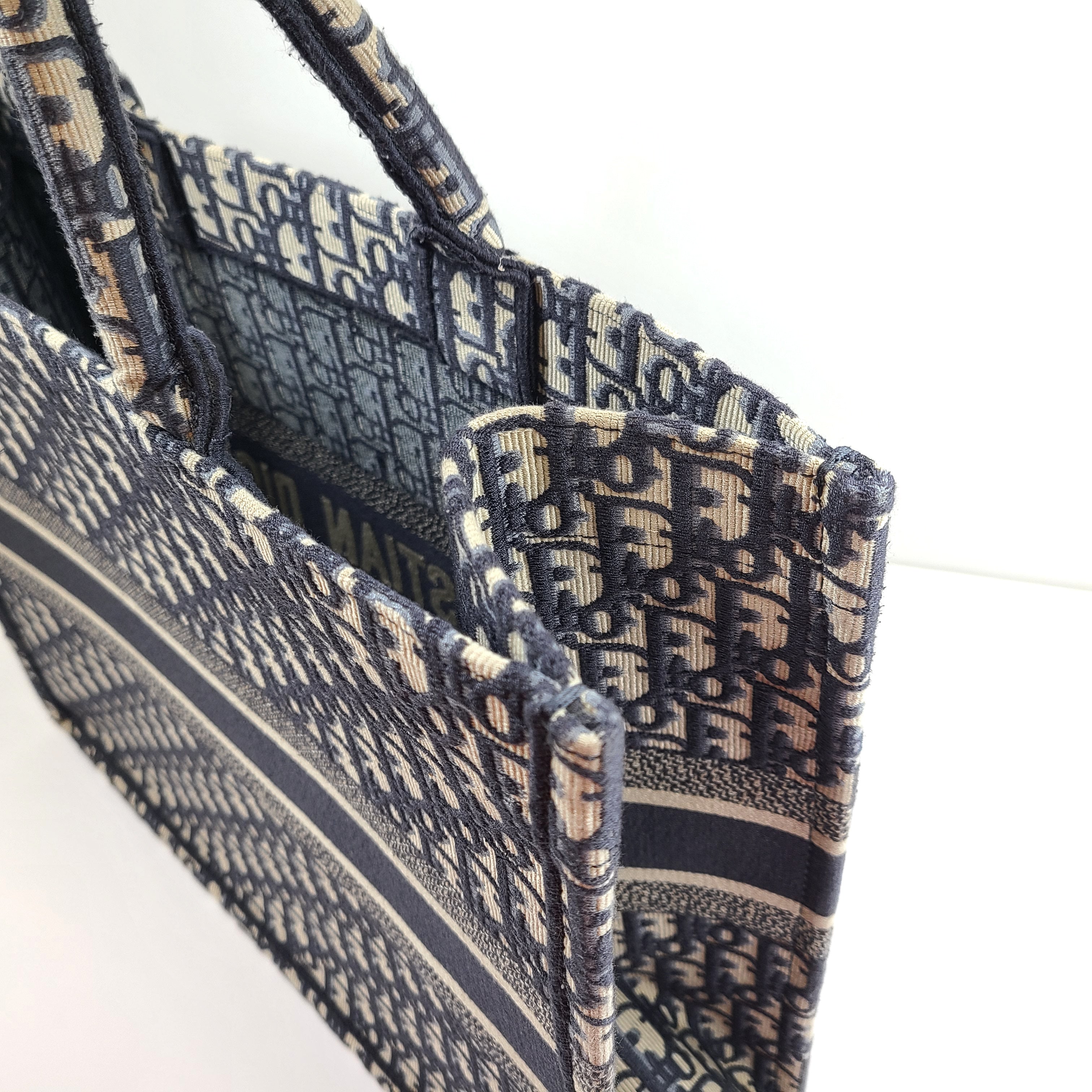Christian Dior Large Book Tote Jacquard Oblique Embroidery Blue (42 x 35 x 18.5 cm)