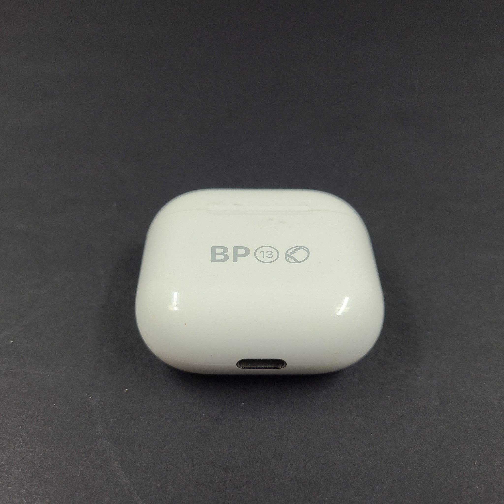 Apple AirPods 4th Gen Charging Case MagSafe Genuine Replacement Only - A3058 PE