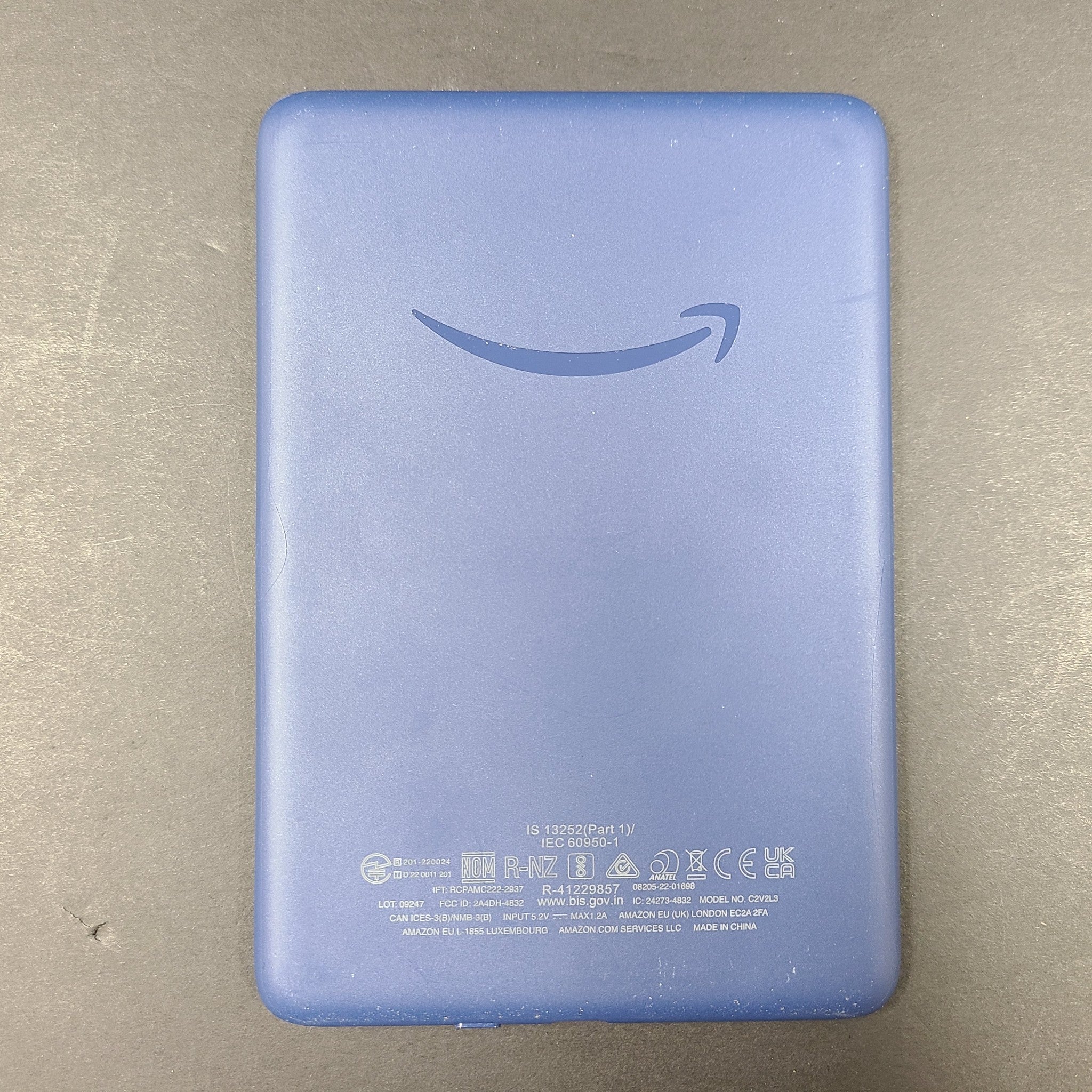 Amazon Kindle 11th Generation 16GB Wi-Fi 6in Backlight E-Reader - READ X2