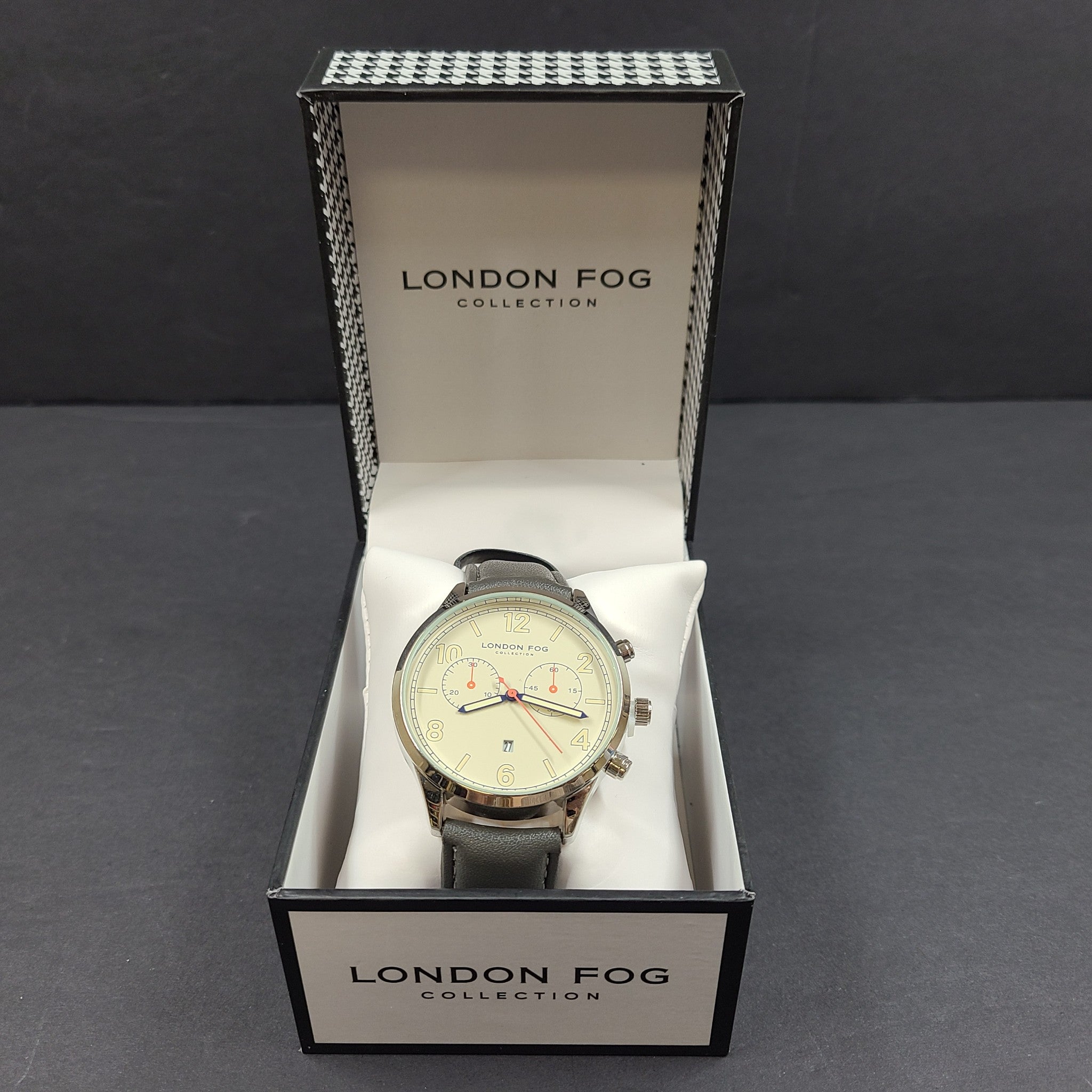 LONDON FOG Men's Multi Function Strap Watch Gray Leather Strap NEW