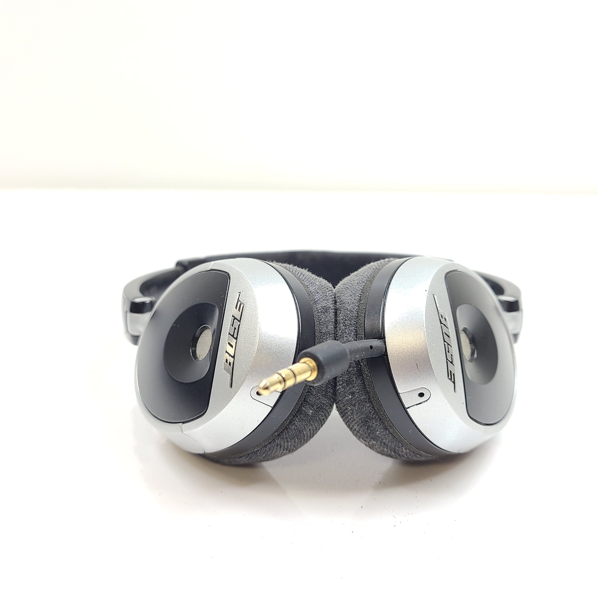 Bose OE Triport On-Ear Foldable Headphones - Black and Silver V2
