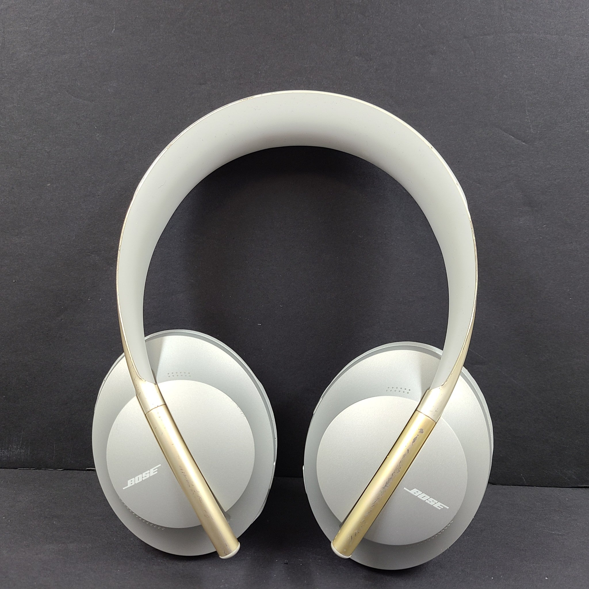 Bose 700 Noise-Cancelling Bluetooth Wireless Headphones NC700 - Silver - Grade B