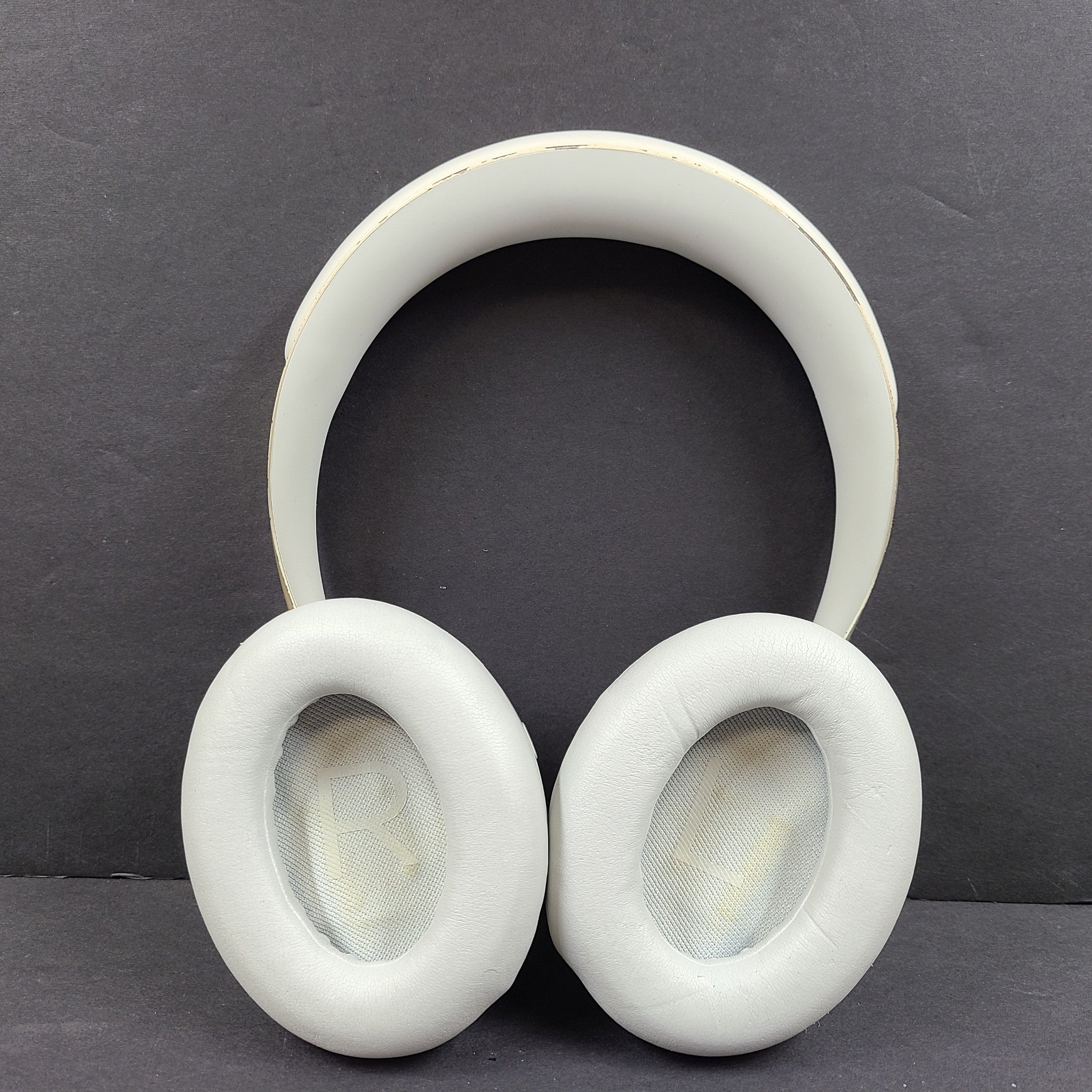 Bose 700 Noise-Cancelling Bluetooth Wireless Headphones NC700 - Silver - Grade B