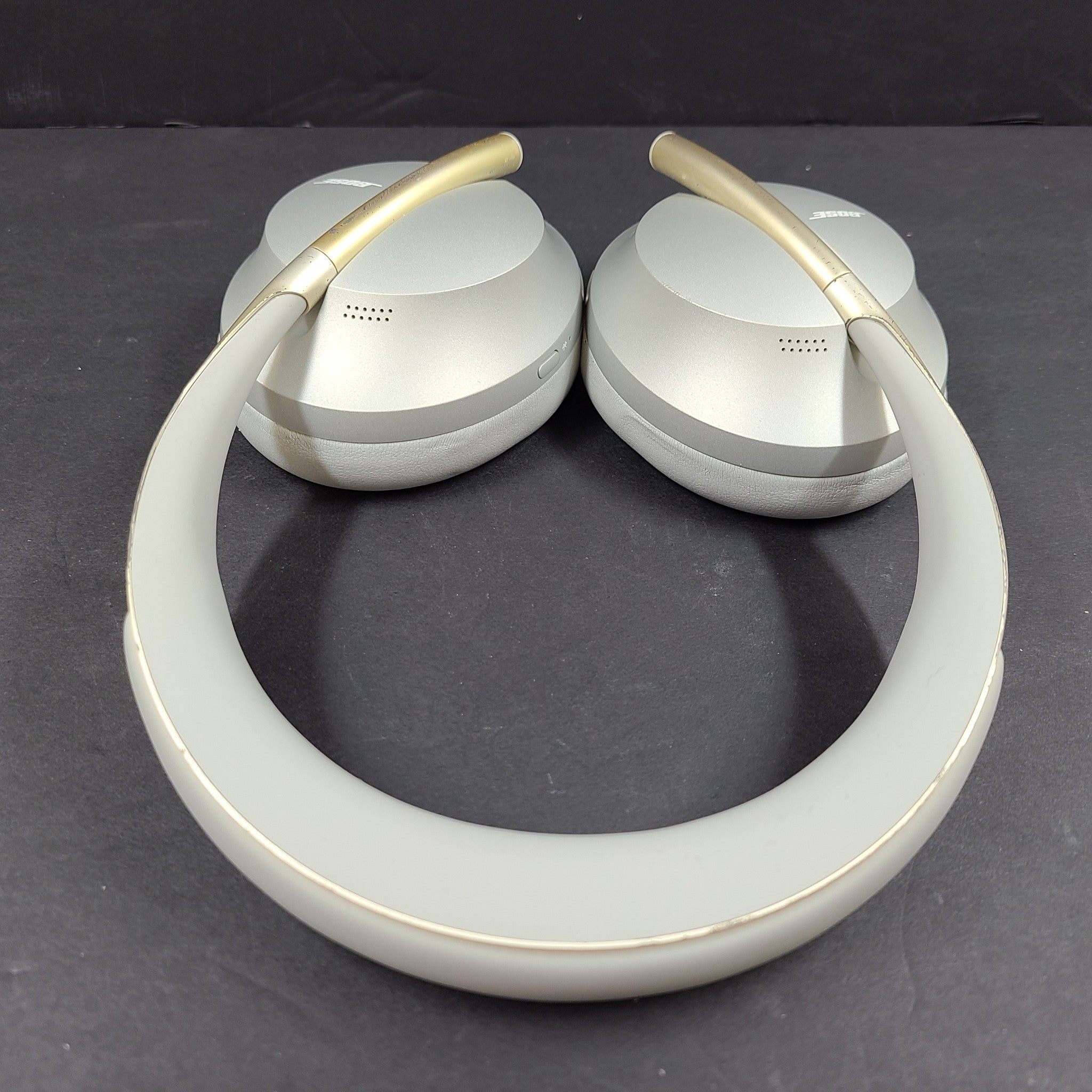 Bose 700 Noise-Cancelling Bluetooth Wireless Headphones NC700 - Silver - Grade B