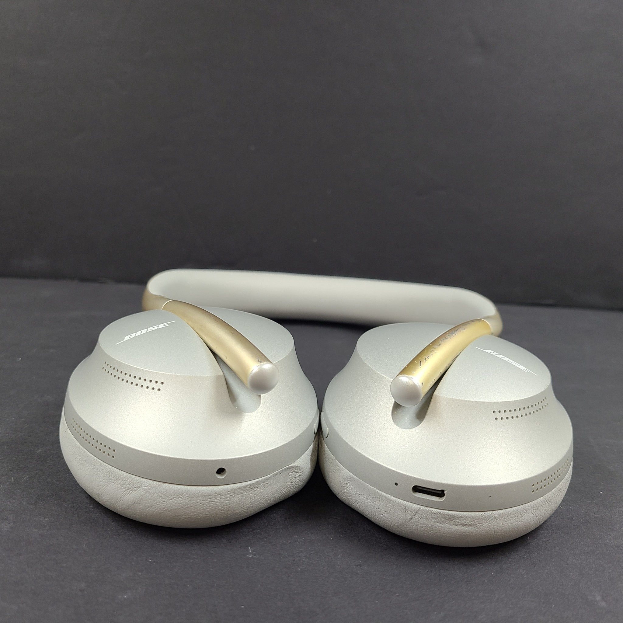 Bose 700 Noise-Cancelling Bluetooth Wireless Headphones NC700 - Silver - Grade B