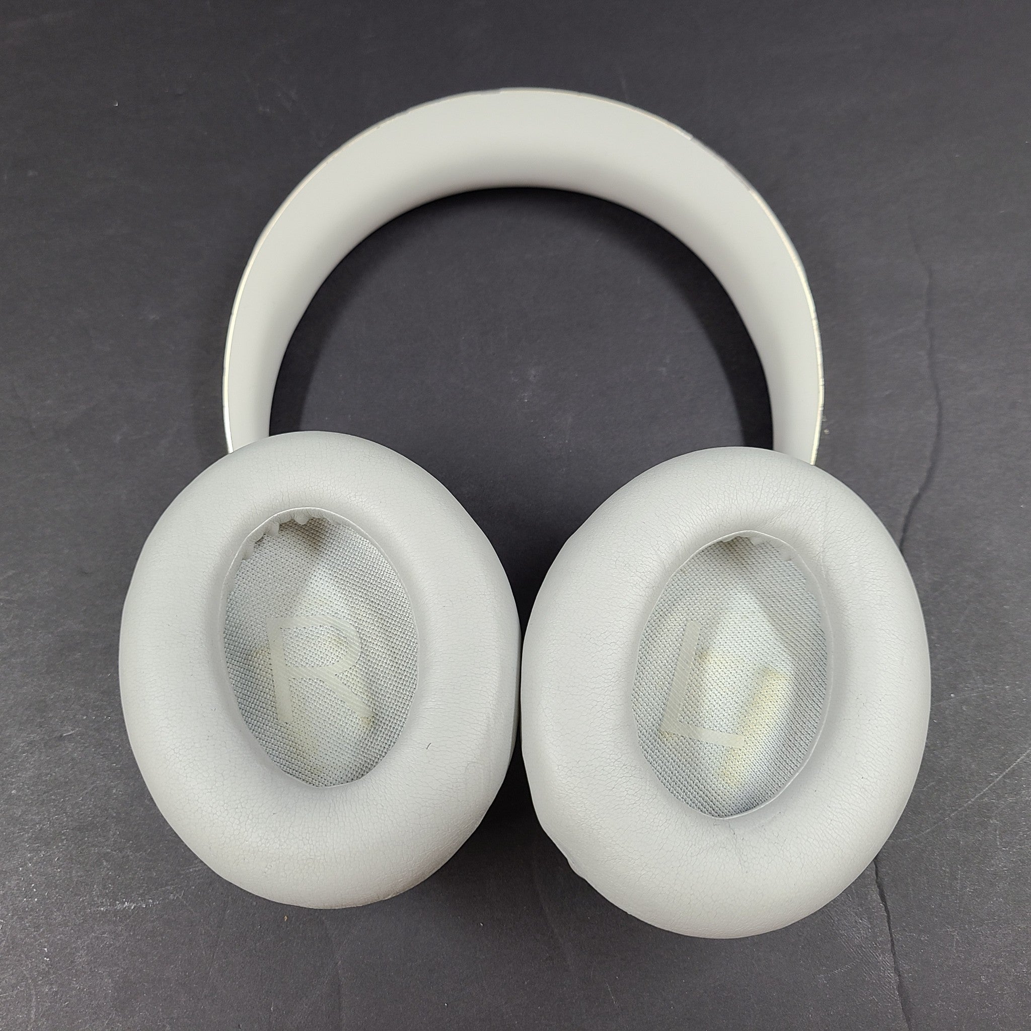 Bose 700 Noise-Cancelling Bluetooth Wireless Headphones NC700 - Silver - Grade B