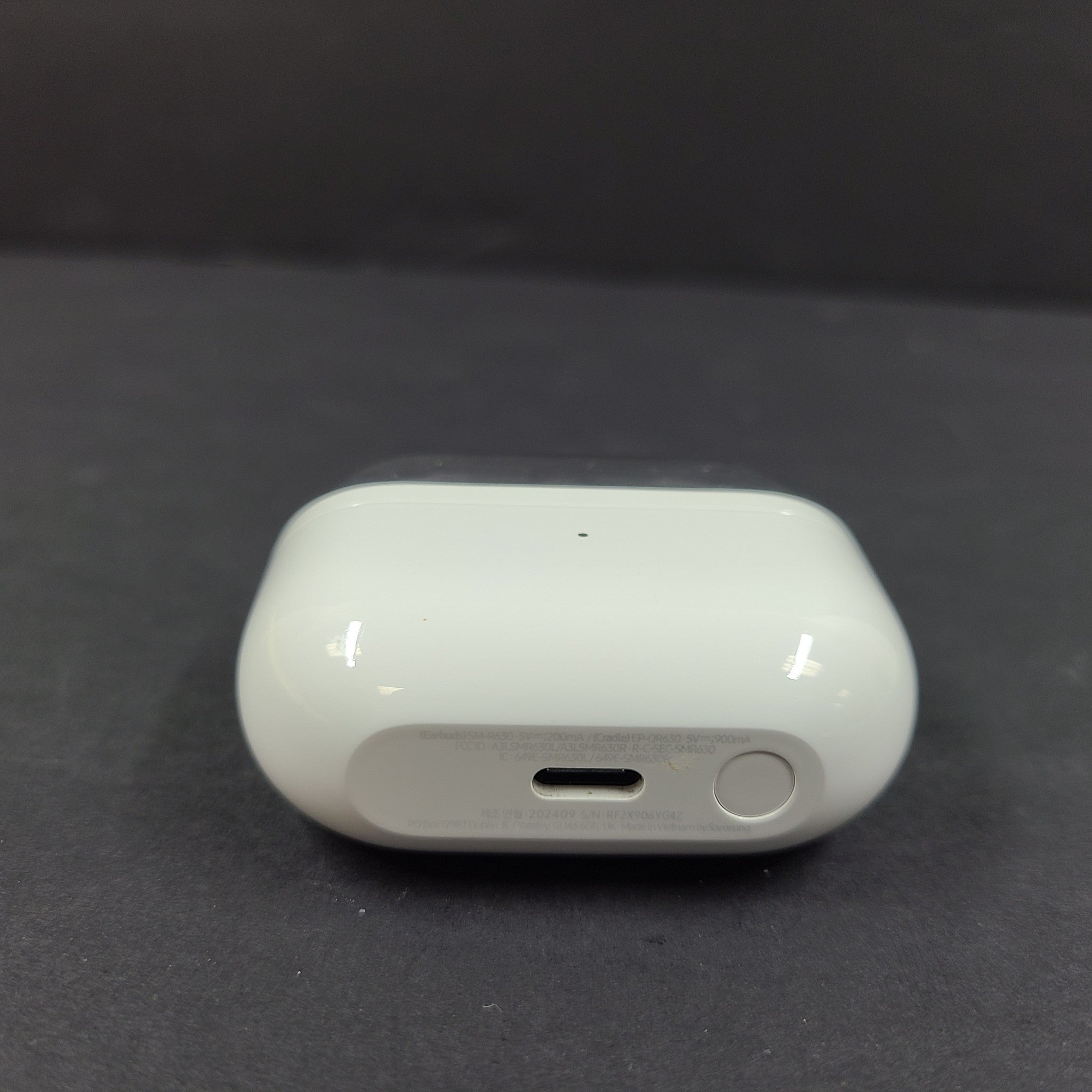 Samsung Galaxy Buds 3 Pro SM-R630 CHARGING CASE ONLY Replacement - Silver