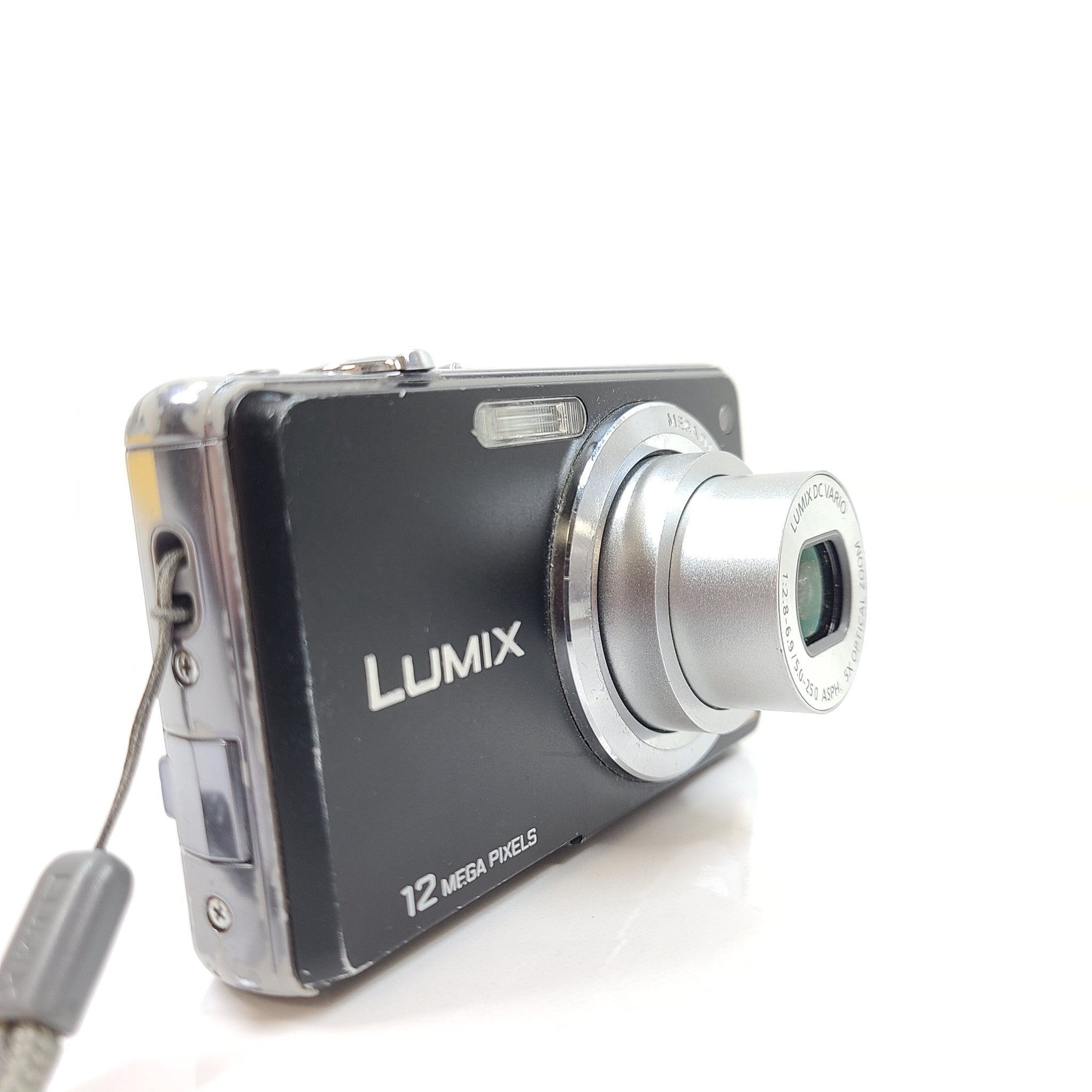 Panasonic LUMIX DMC-FS10/DMC-FH1 12.1MP Digital Camera Black WORKS - READ SCREEN