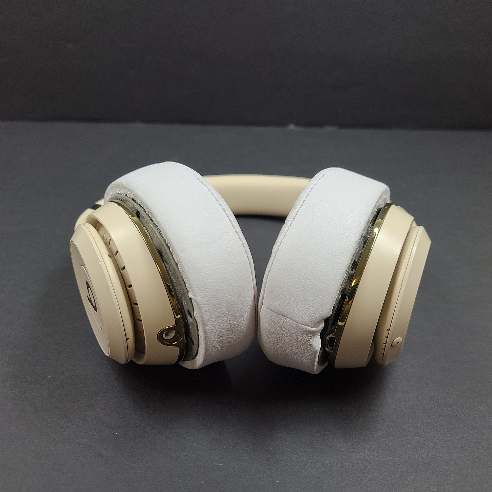 Beats by Dr. Dre Solo3 Wireless Over-Ear Headphones Beige A1796 Enhanced Earpads