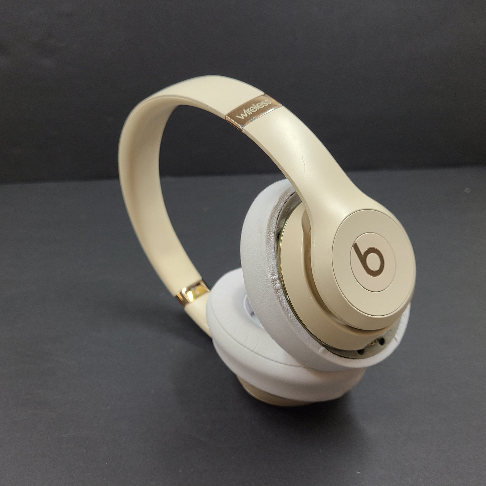 Beats by Dr. Dre Solo3 Wireless Over-Ear Headphones Beige A1796 Enhanced Earpads