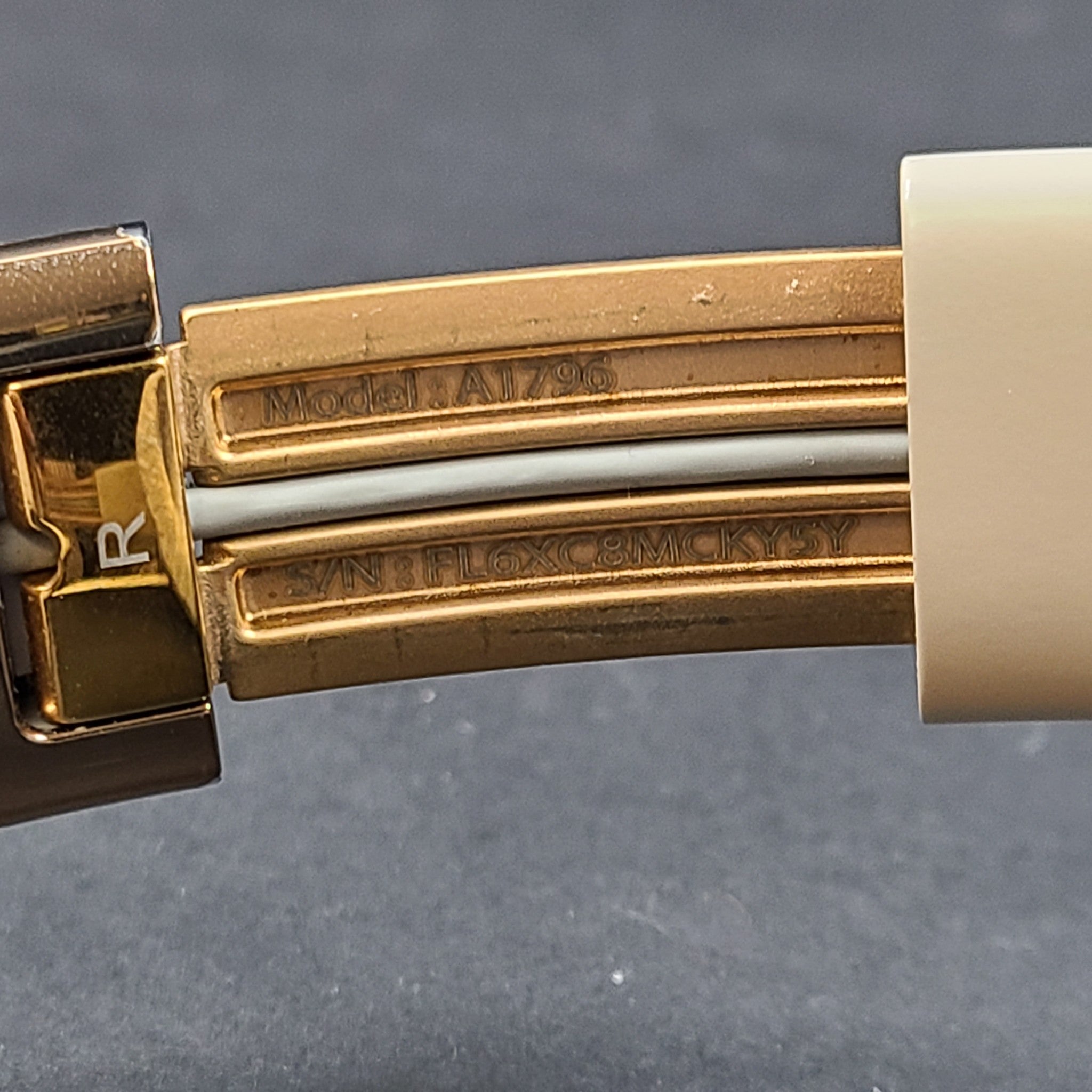 Beats by Dr. Dre Solo3 Wireless Over-Ear Headphones Beige A1796 Enhanced Earpads