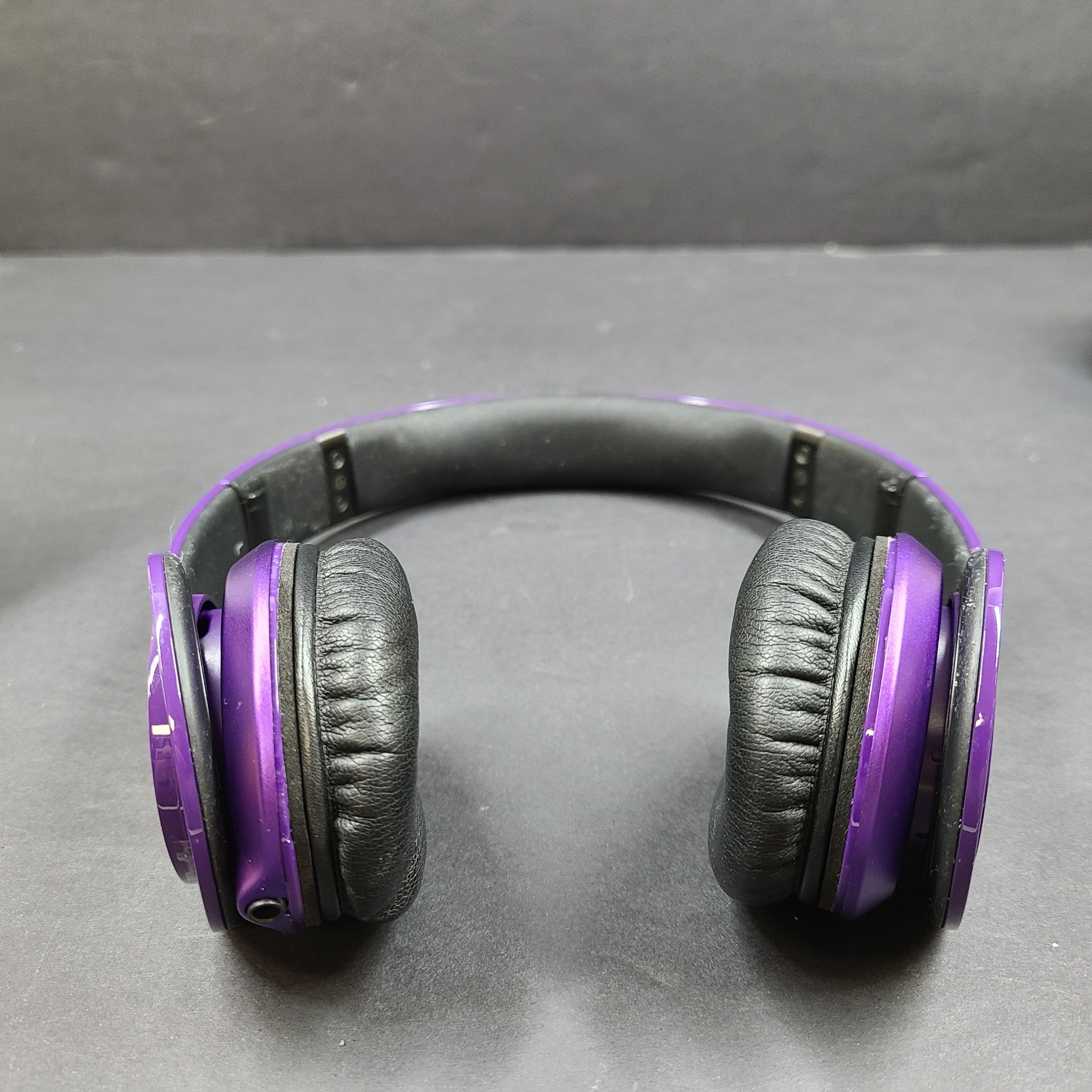 Monster Beats by Dr. Dre Solo HD Headband Headphones Purple GRADE A
