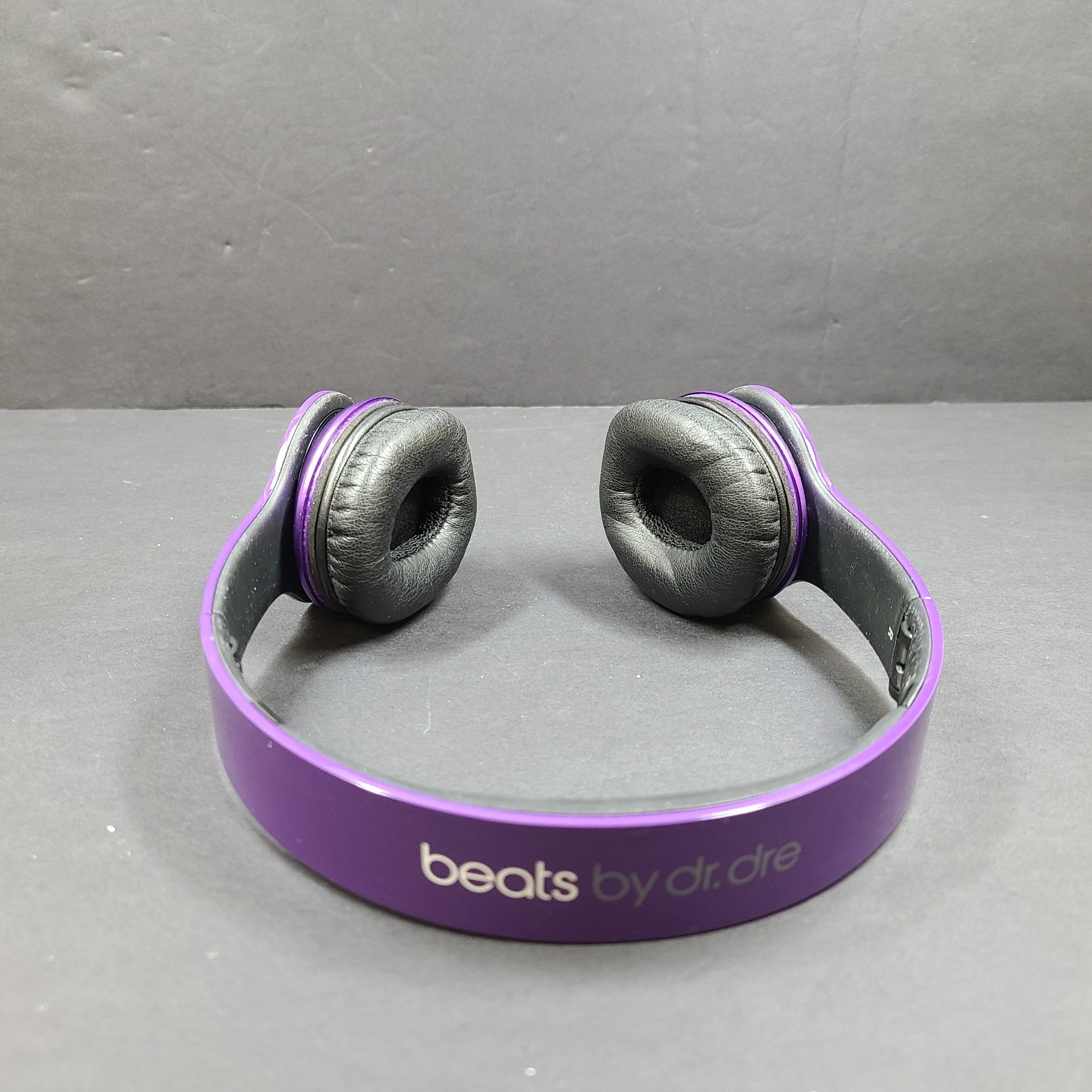 Monster Beats by Dr. Dre Solo HD Headband Headphones Purple GRADE A
