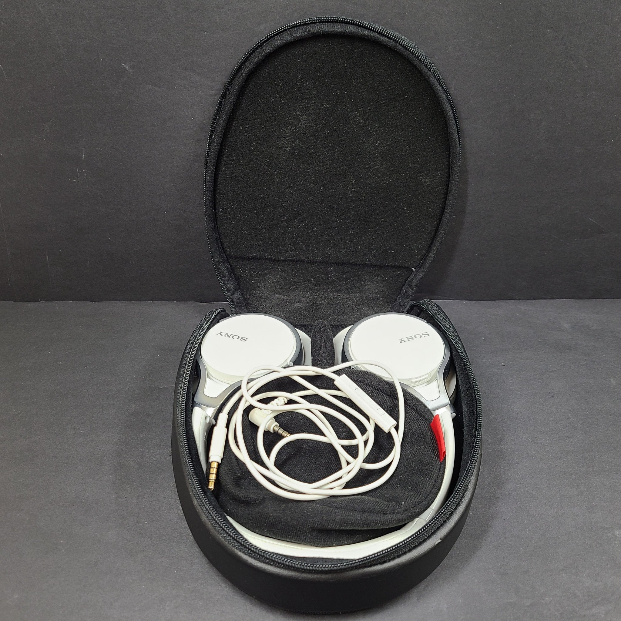 Sony MDR-10RNC Noise-Cancelling Over Ear Headphones - White GRADE B