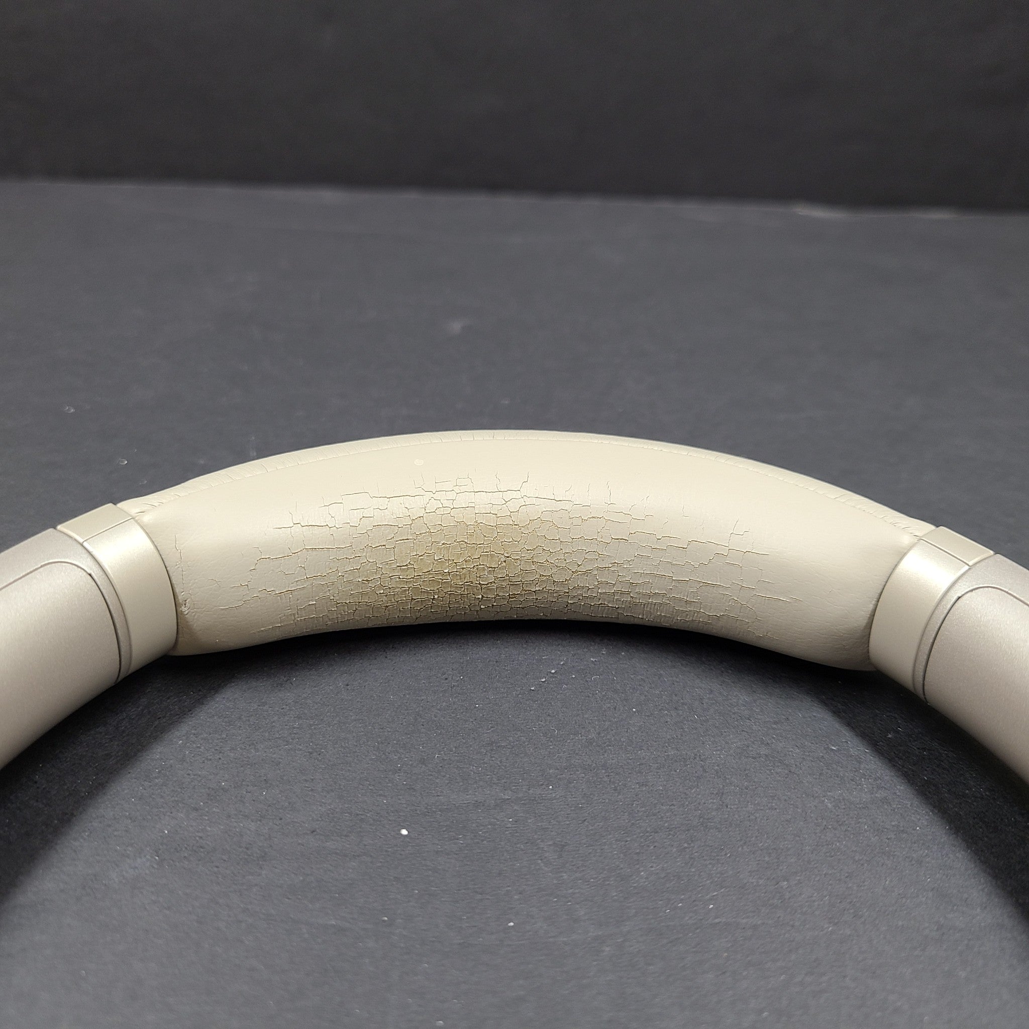 Sony WH-1000XM3 Wireless Over-Ear NC Bluetooth Headphones - Silver GRADE C