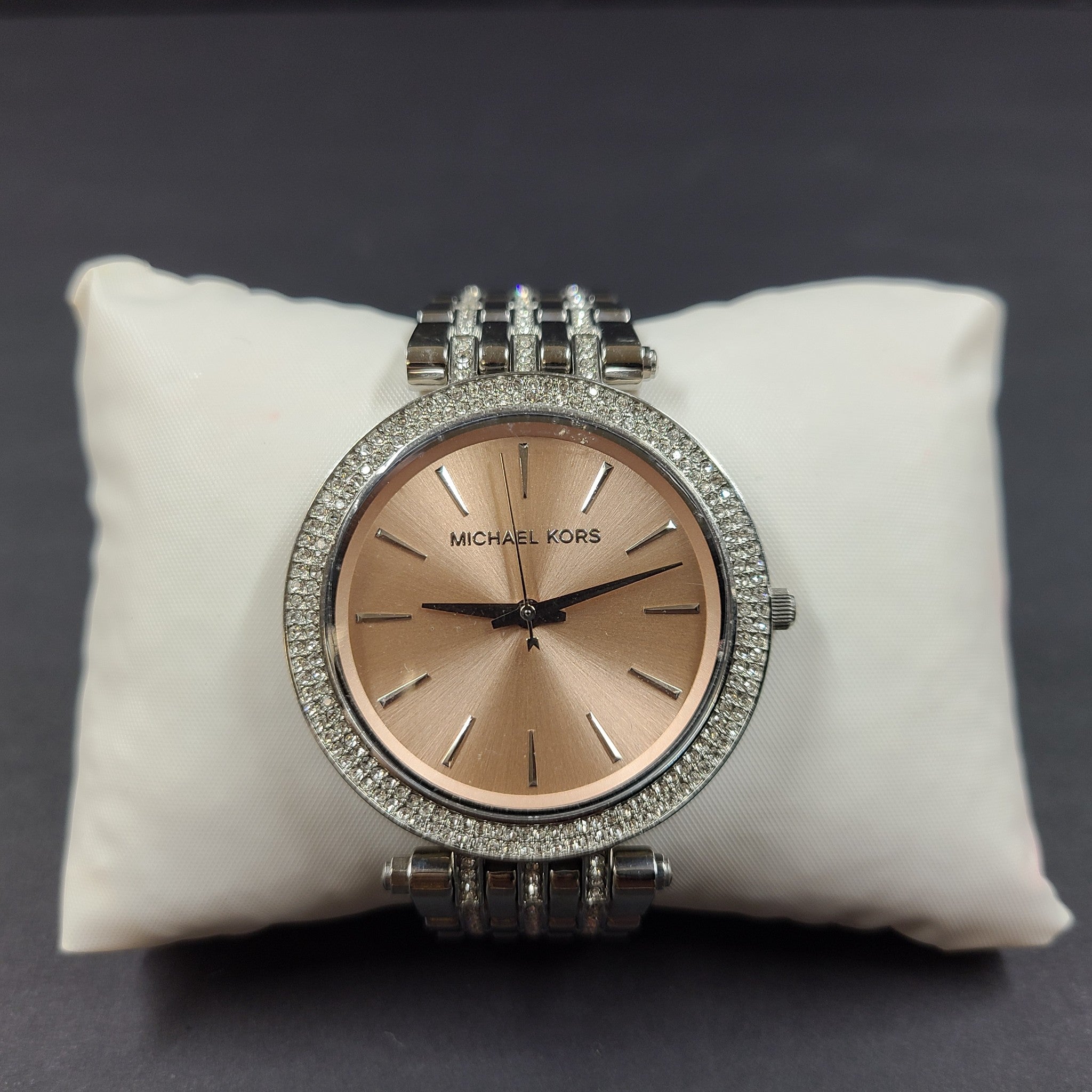 Michael Kors Women's Oversized Darci Pavé Silver-Tone Watch MK-3218