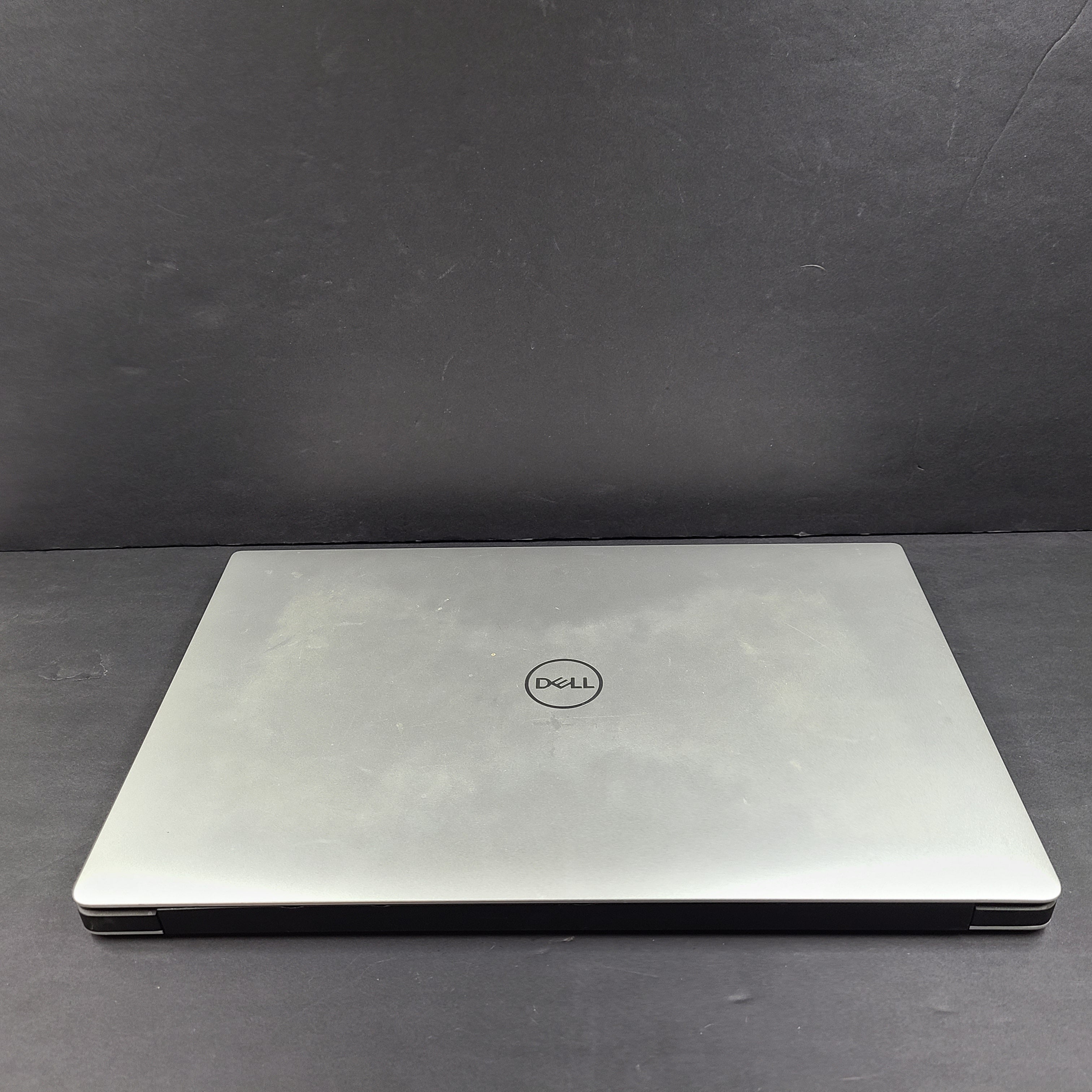 Dell XPS 15 7590 Intel i5-9300H 8GB 256GB SSD Windows Laptop Silver