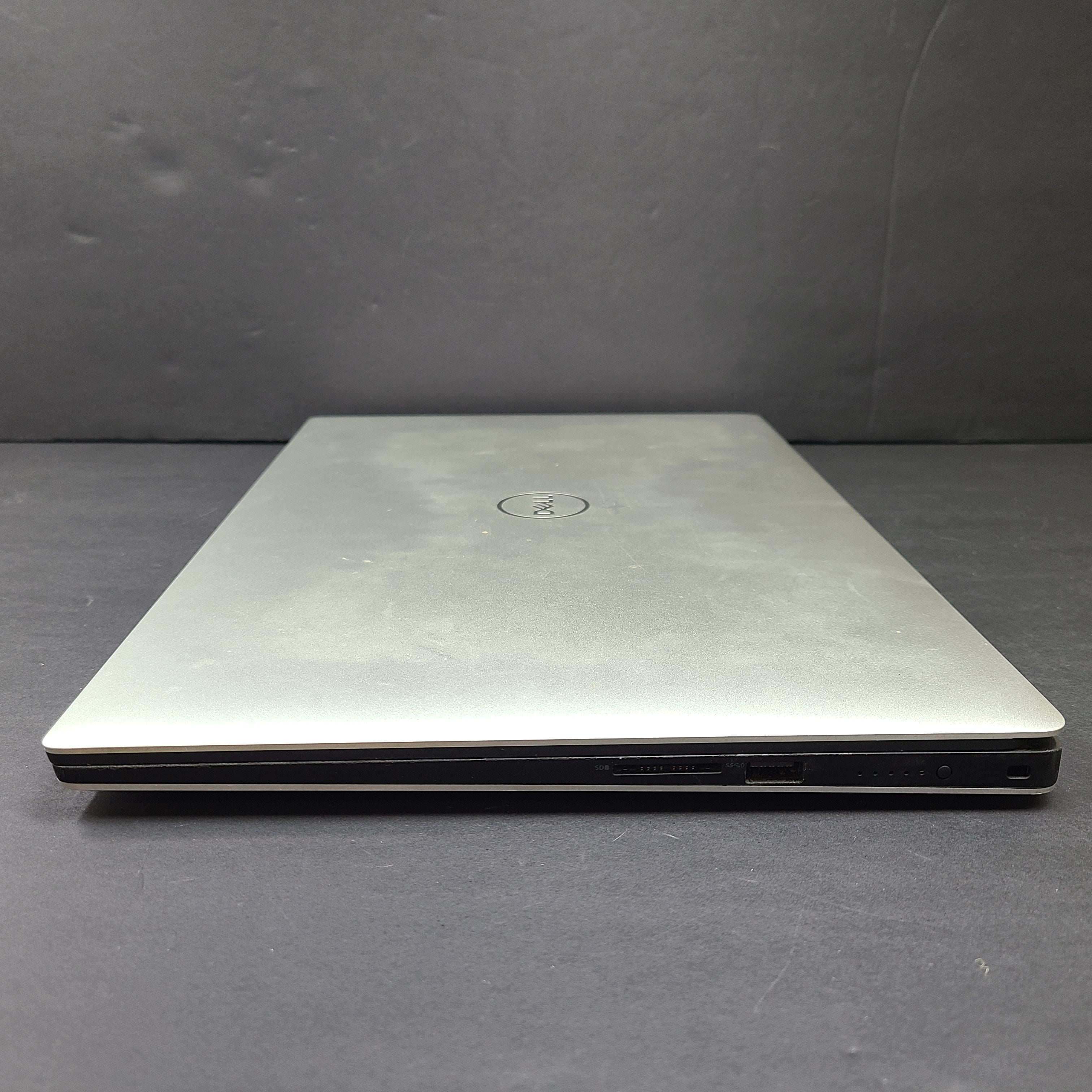 Dell XPS 15 7590 Intel i5-9300H 8GB 256GB SSD Windows Laptop Silver