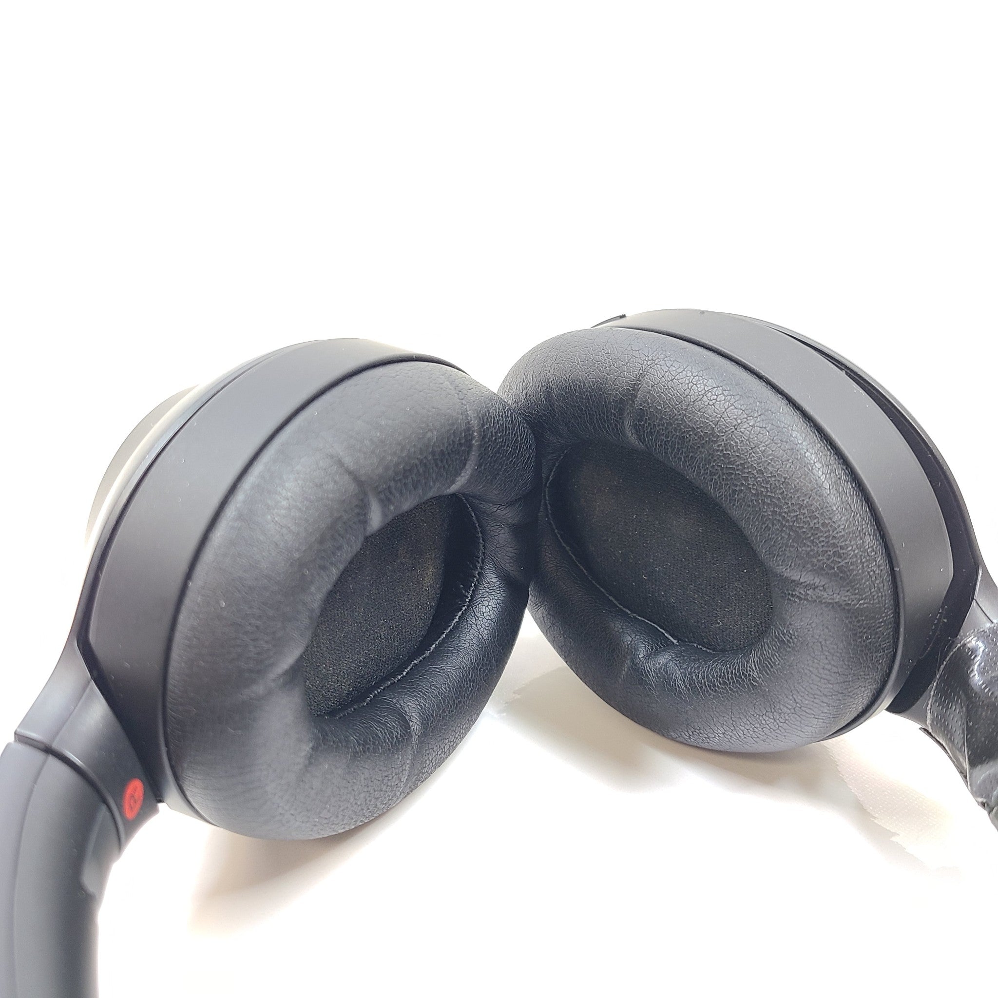 Sony WH-1000XM3 Noise Cancelling Wireless Headphones Black READ!