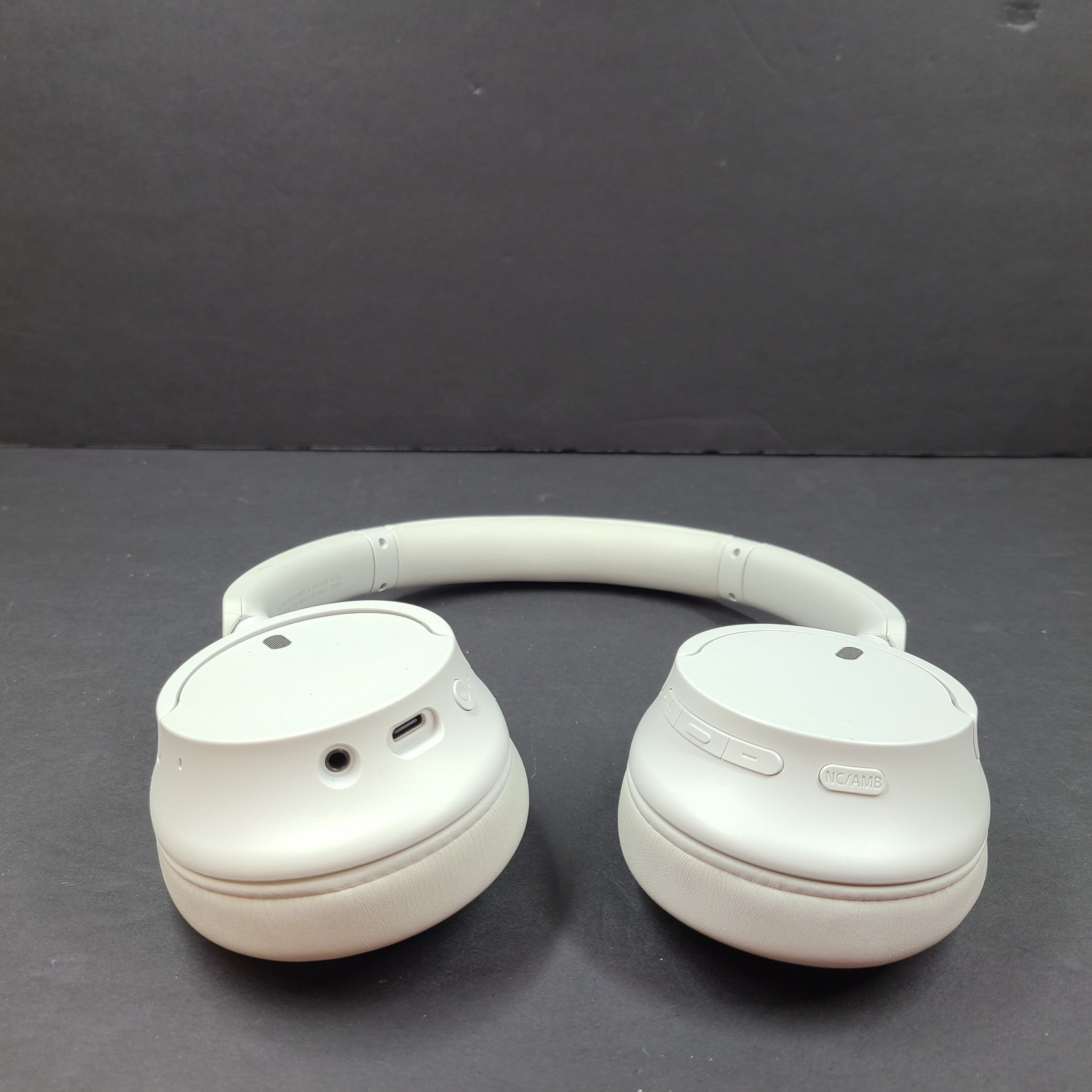 Sony WH-CH720N NC Over-Ear Wireless Headphones White - GRADE A