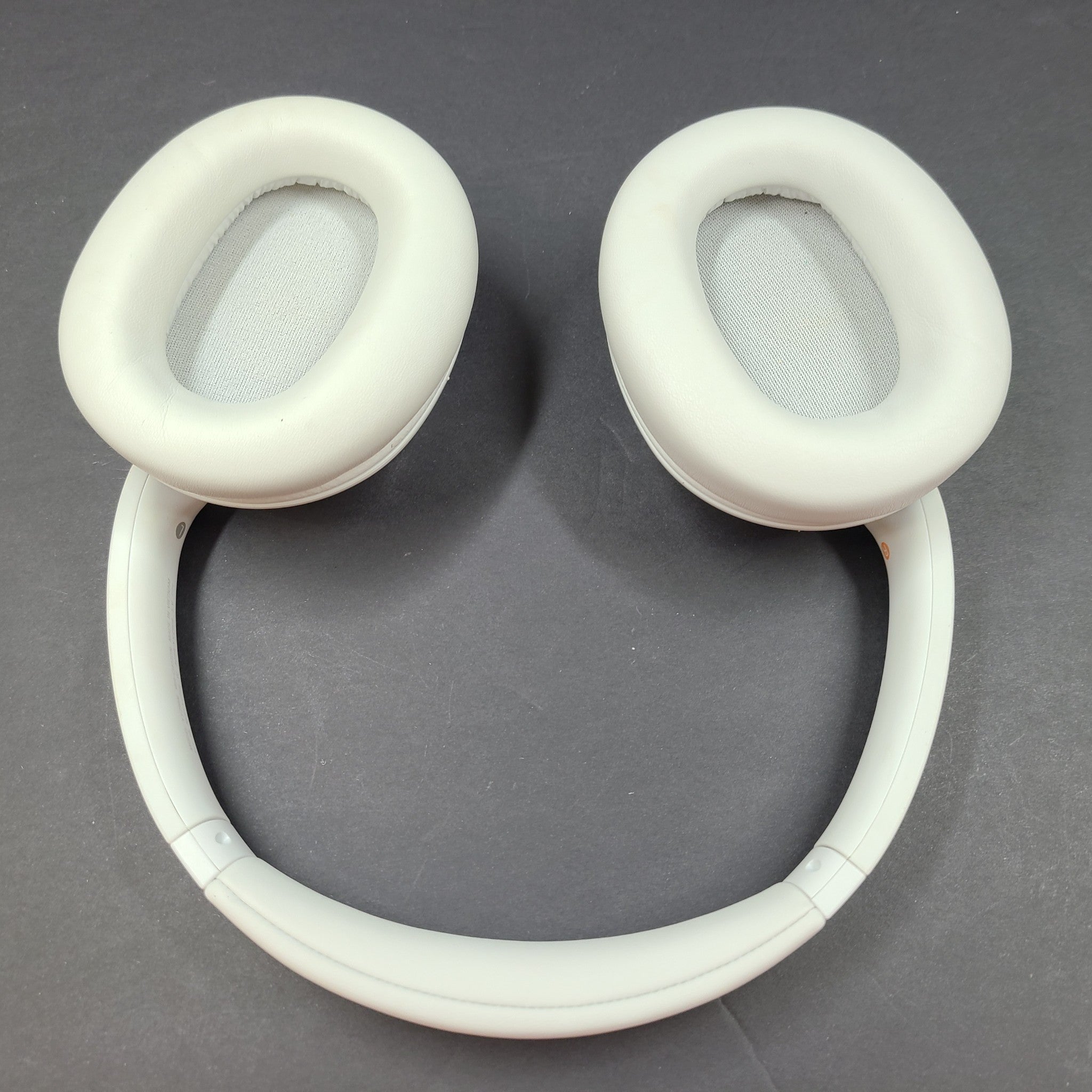 Sony WH-CH720N NC Over-Ear Wireless Headphones White - GRADE A