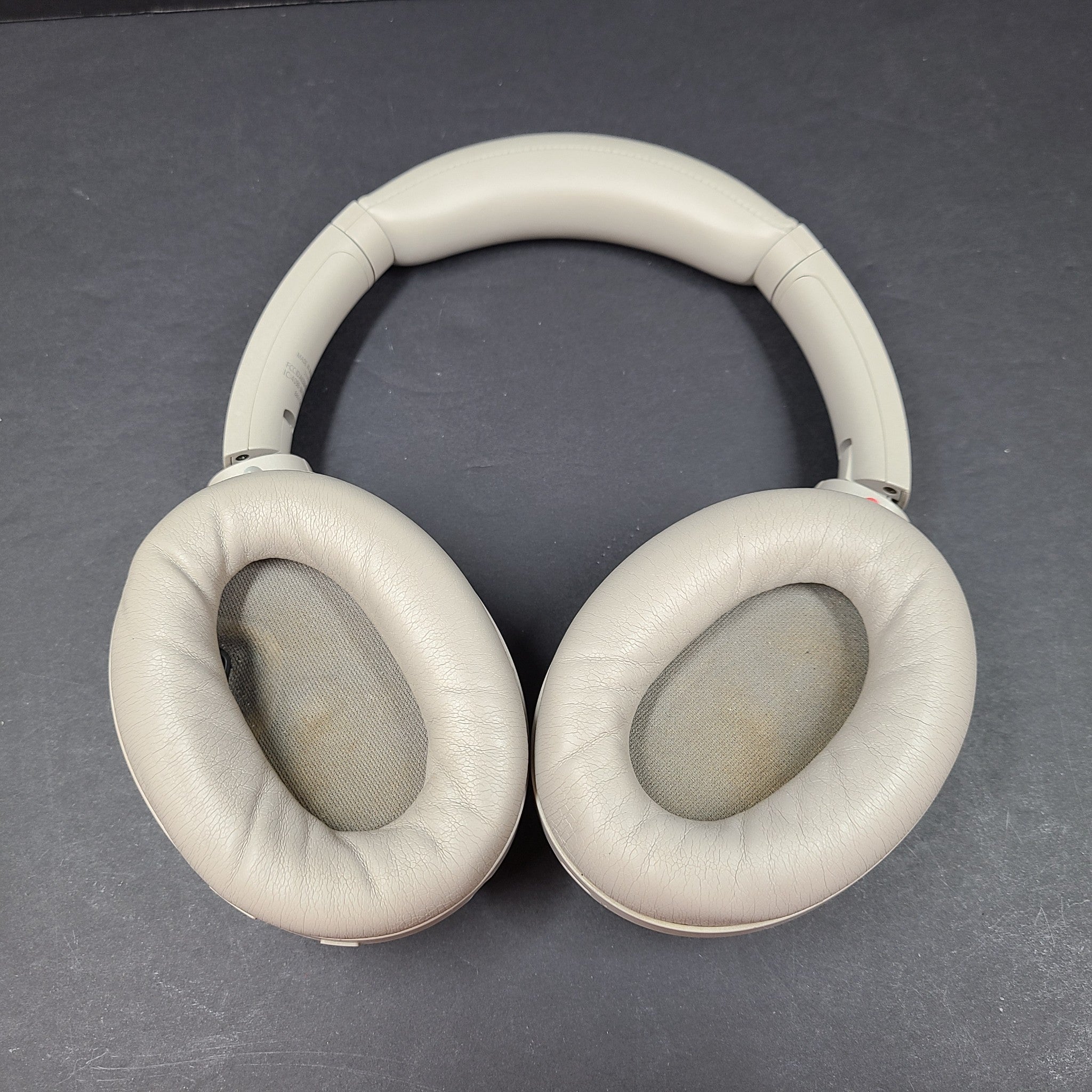 Sony WH-1000XM4 Wireless Over-Ear NC Bluetooth Headphones Silver no case GRADE B