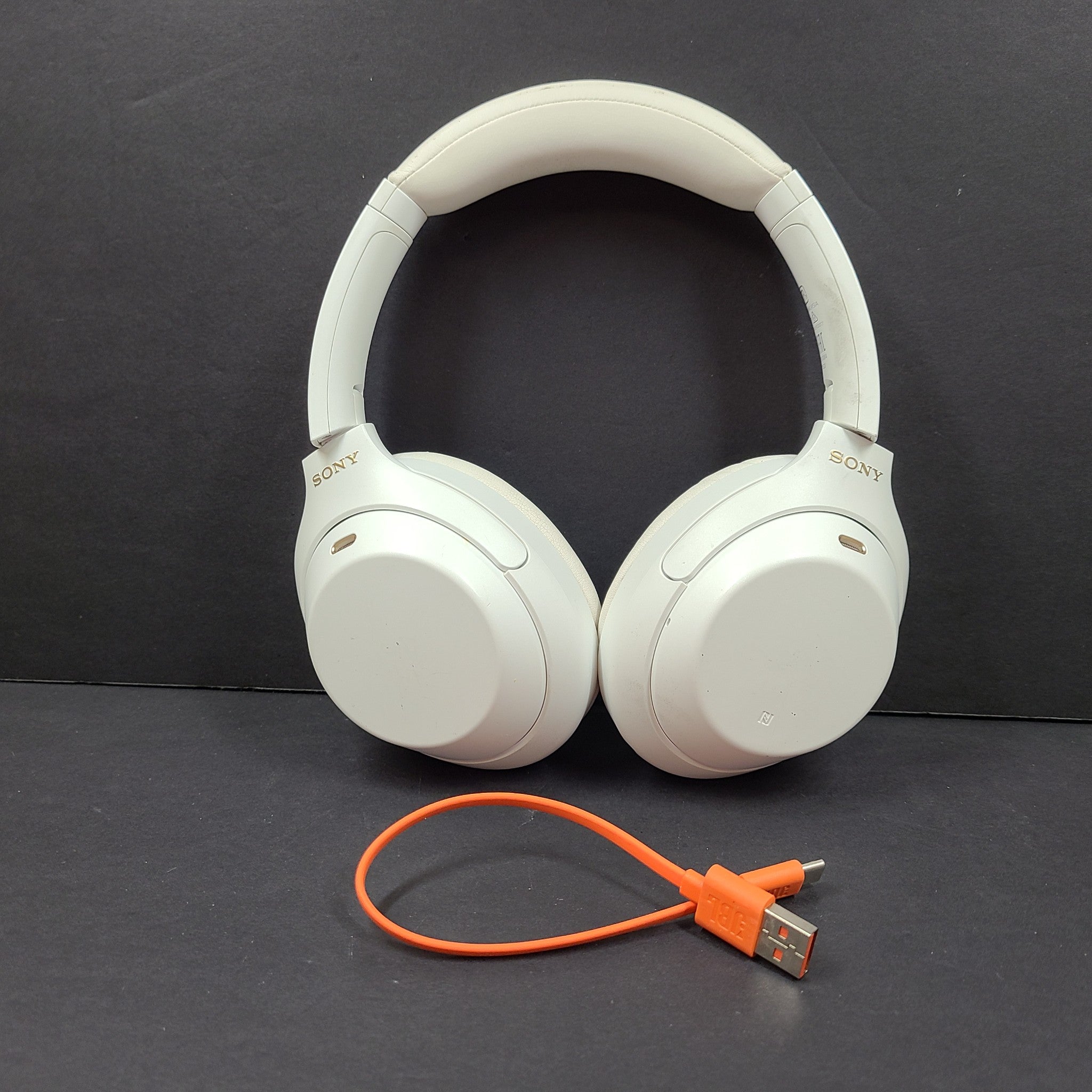 Sony WH-1000XM4 Wireless Over-Ear NC Bluetooth Headphones White no case GRADE B-