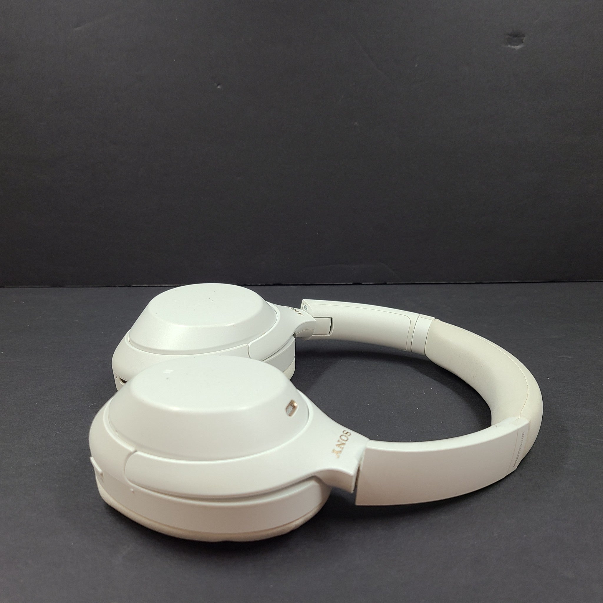 Sony WH-1000XM4 Wireless Over-Ear NC Bluetooth Headphones White no case GRADE B-