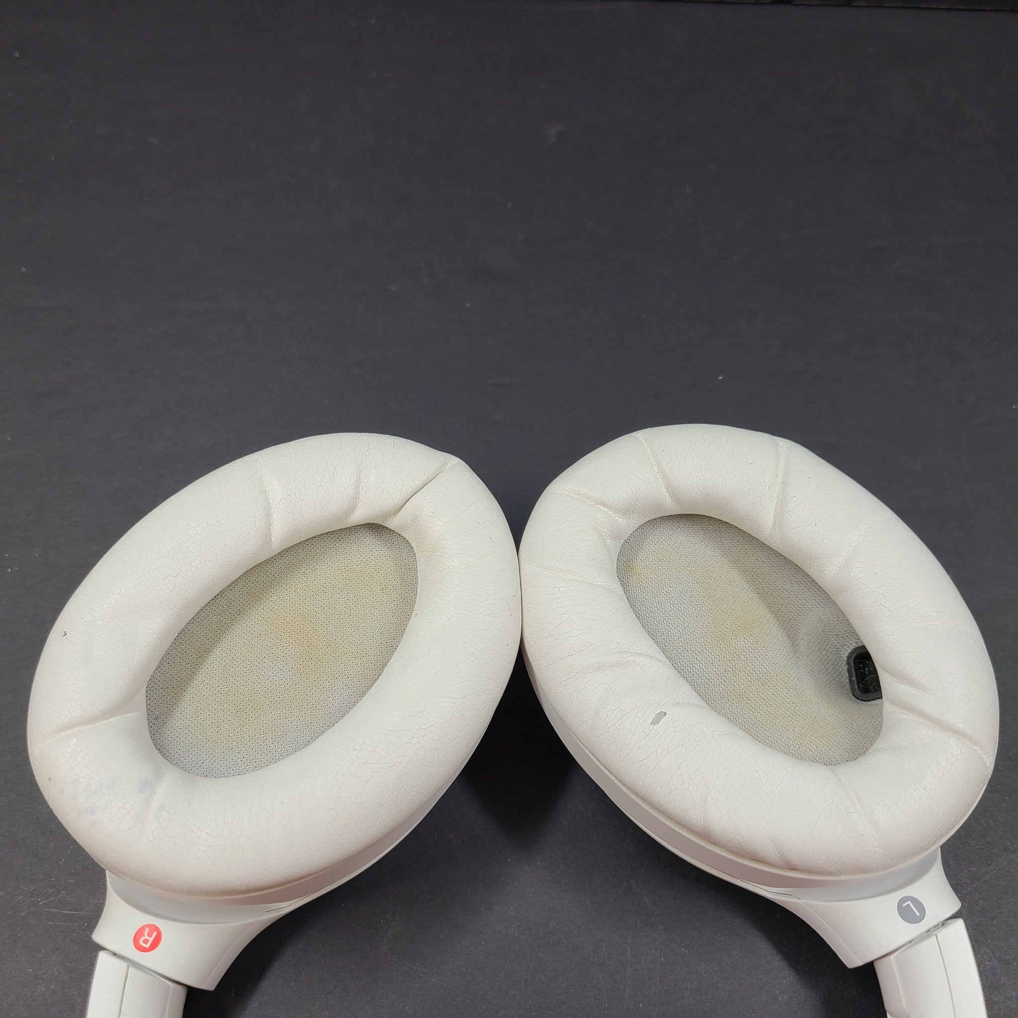 Sony WH-1000XM4 Wireless Over-Ear NC Bluetooth Headphones White no case GRADE B-