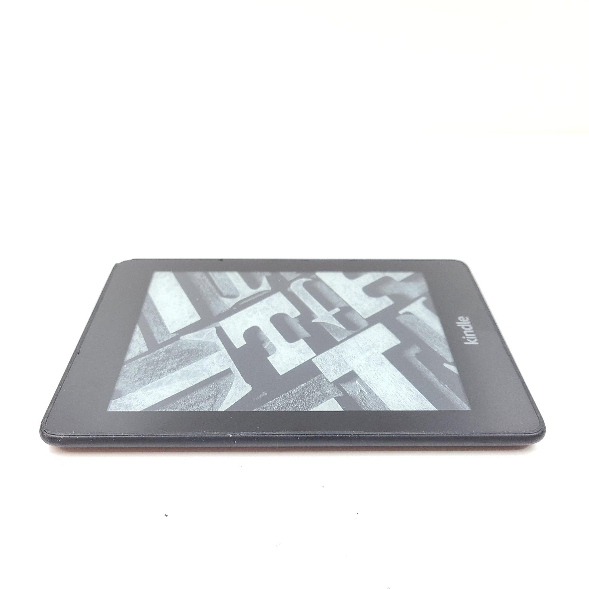 Amazon Kindle Paperwhite 10th Generation 32GB, Wi-Fi, 6" Black - READ *CORNER*