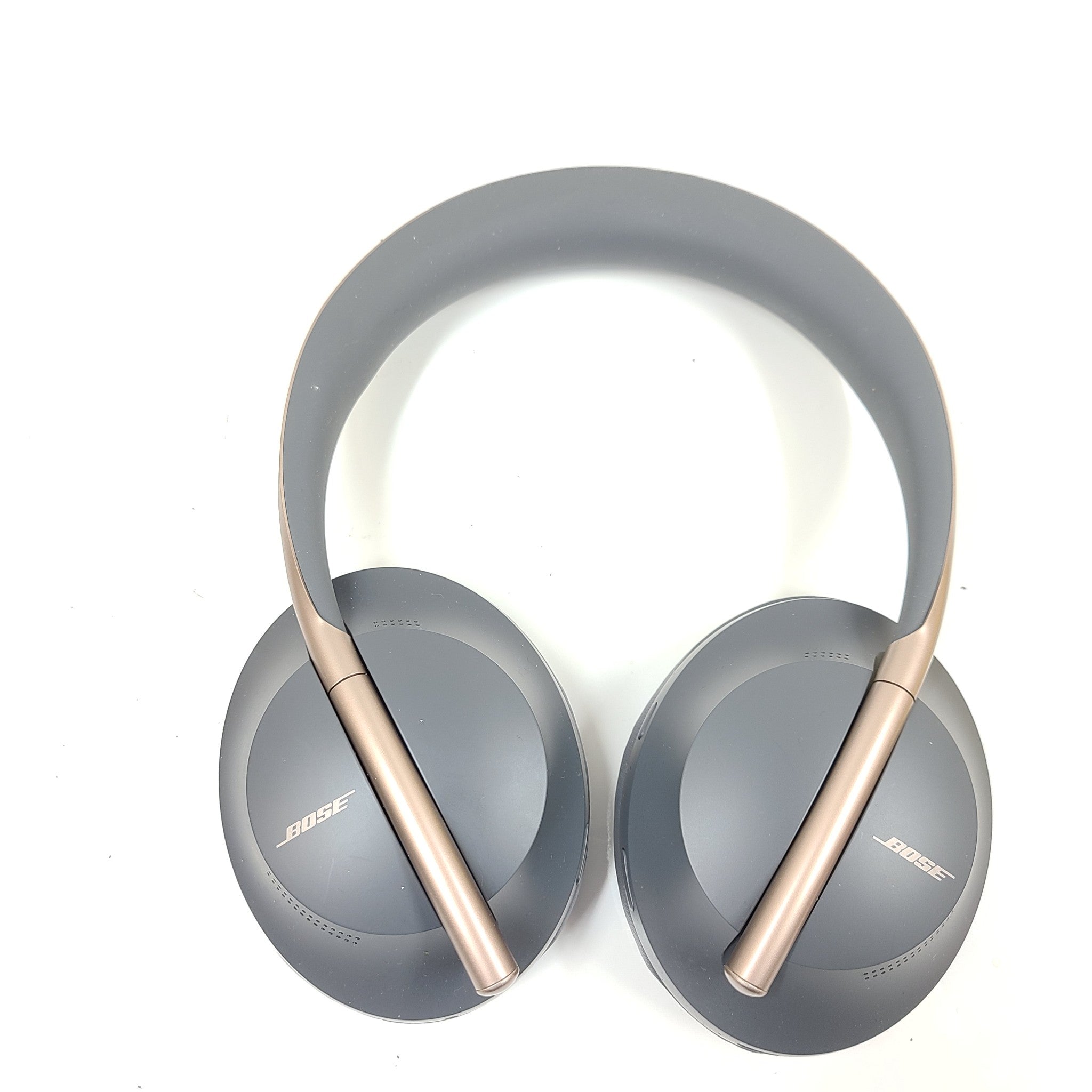 Bose 700 Noise Cancelling Headphones - Eclipse Limited Edition + Charging Case