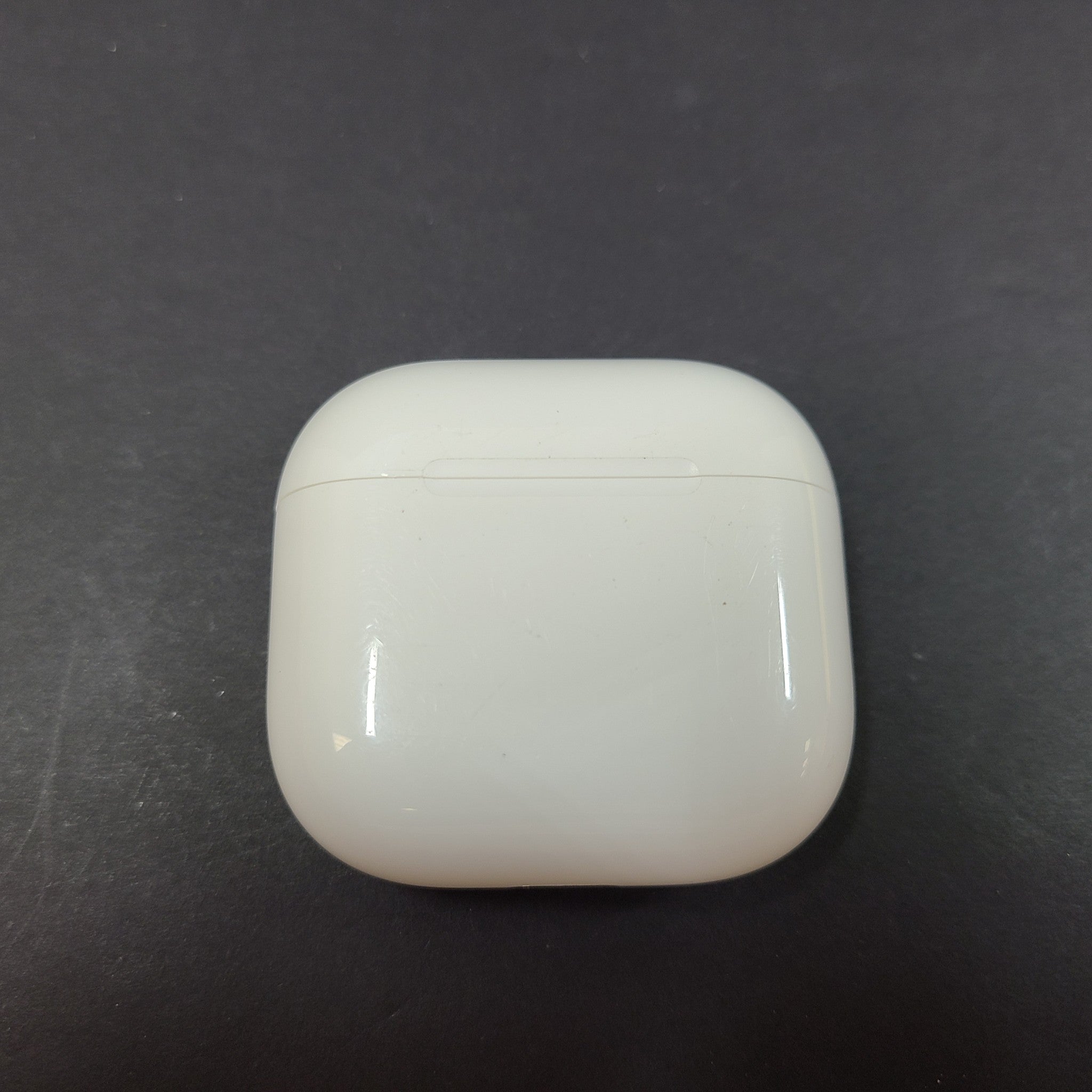 Apple AirPods 4th Generation Charging Case MagSafe Genuine OEM Apple - A3058