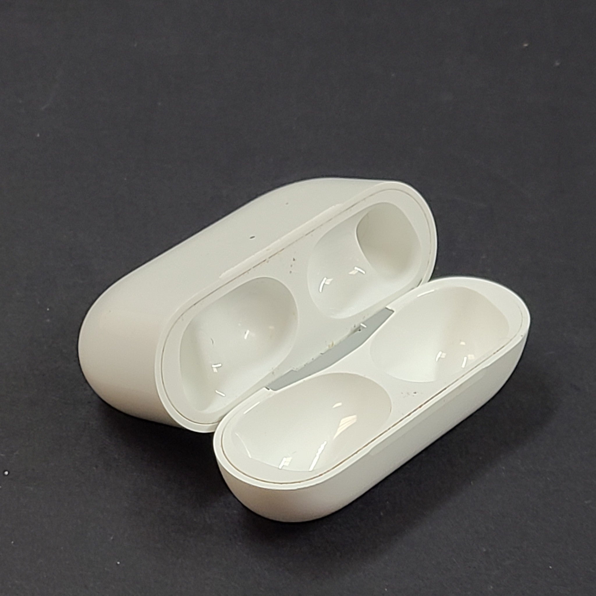 Apple Airpods Pro 1st Generation Charging Case Original Apple VN - A2190