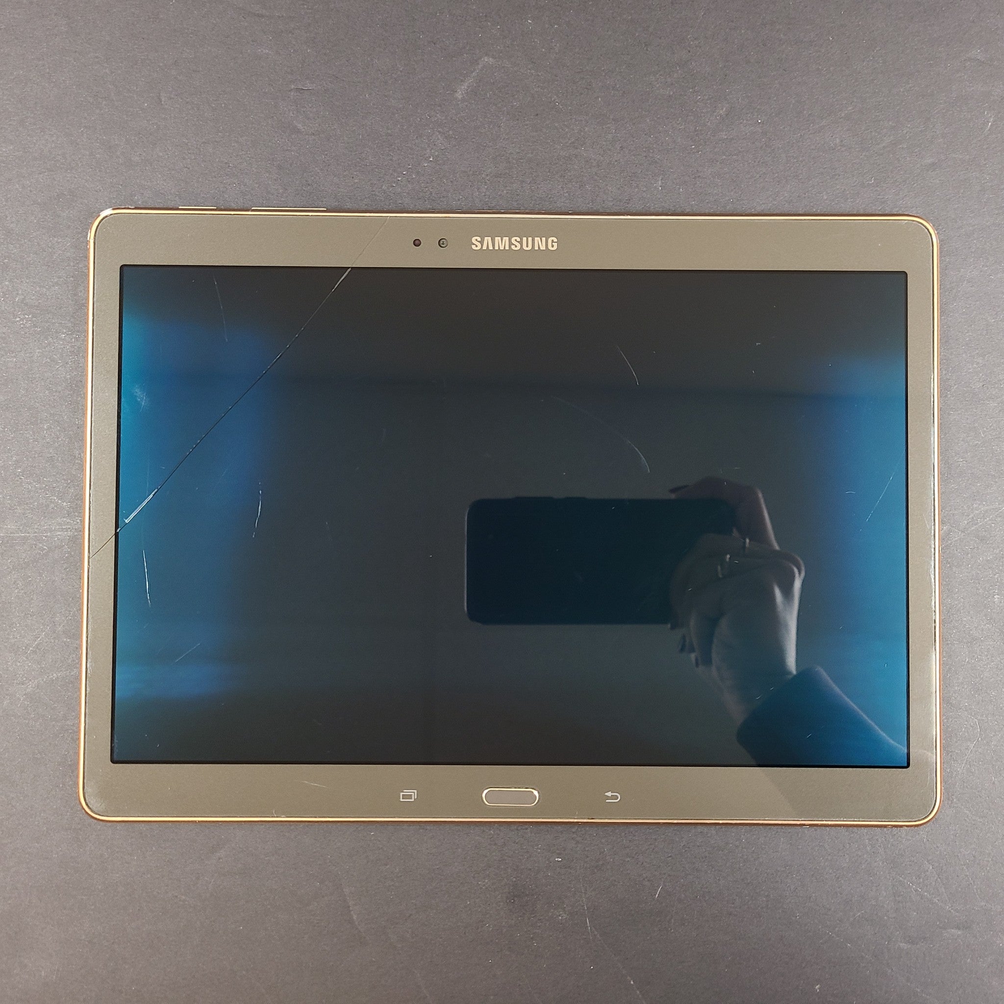 Samsung Galaxy Tab S SM-T800 16GB Wi-Fi 10.5 in Bronze Android Tablet READ