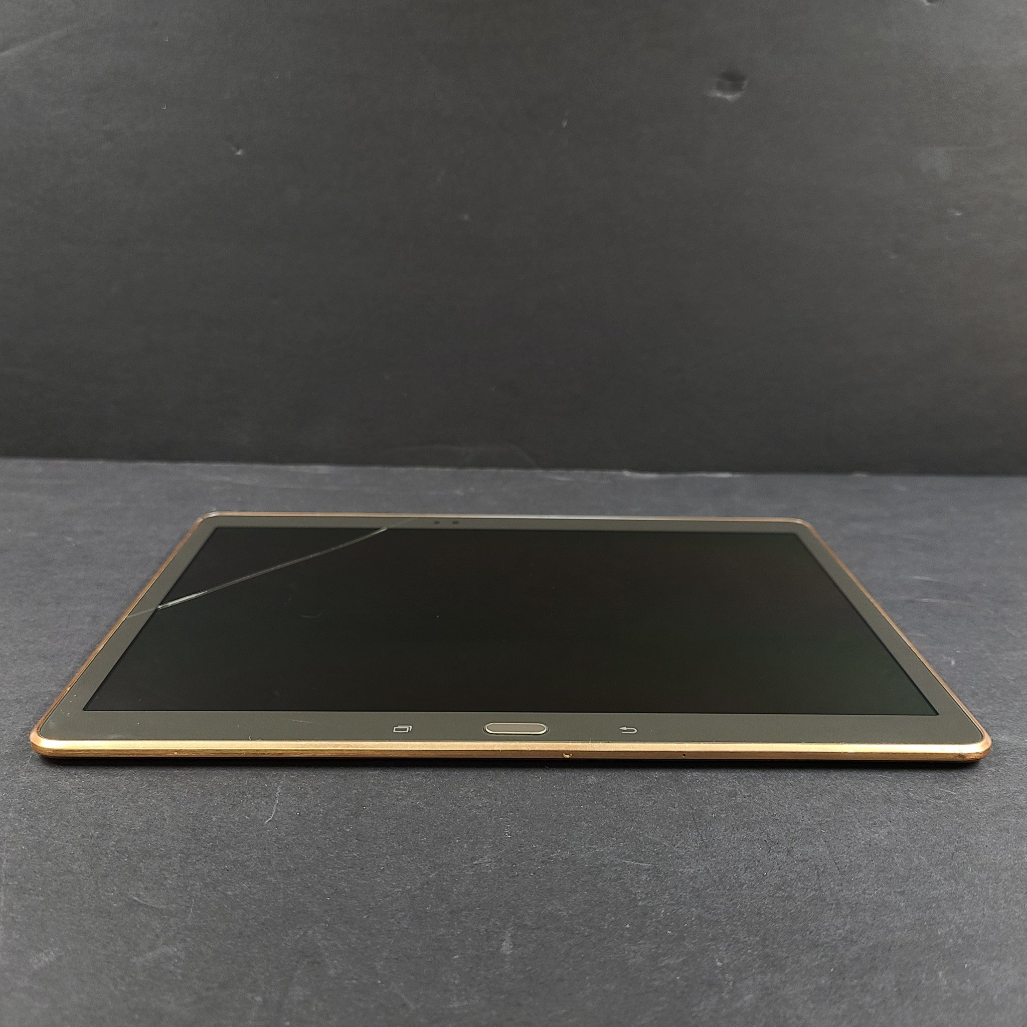 Samsung Galaxy Tab S SM-T800 16GB Wi-Fi 10.5 in Bronze Android Tablet READ