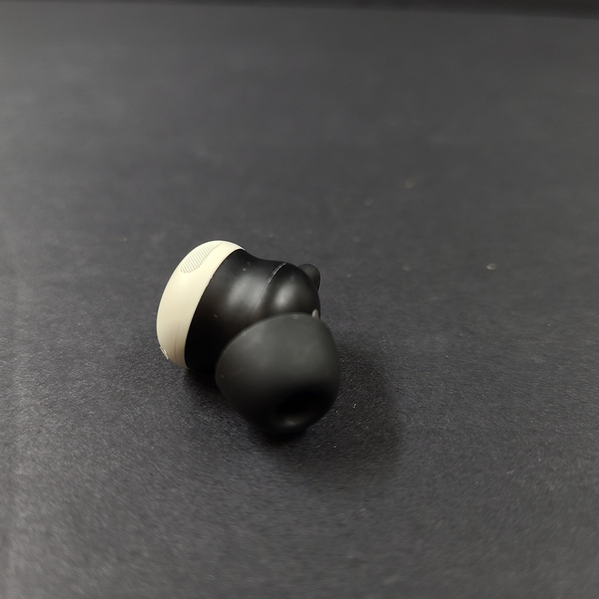 Google Pixel Buds Pro 2 Truly Wireless Left Side Only - White Porcelain