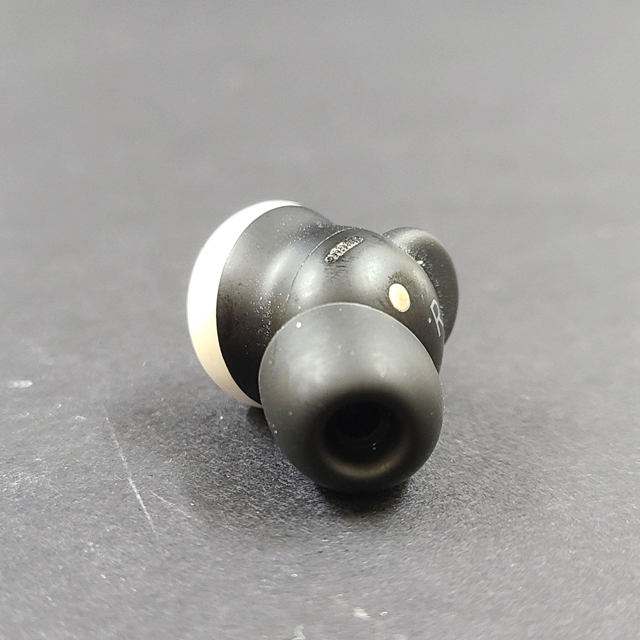 Google Pixel Buds Pro 2 Truly Wireless Right Side Only - White Porcelain