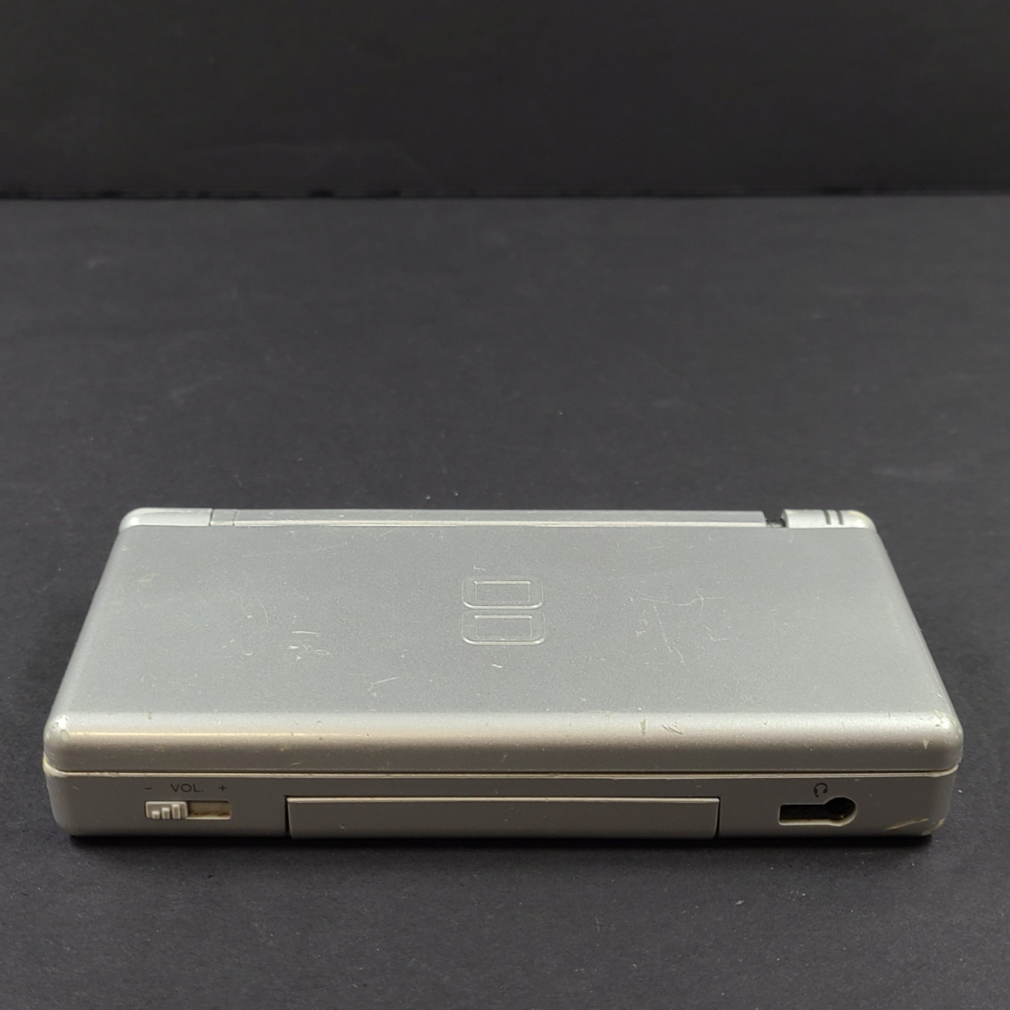 Nintendo DS lite USG-001 Handheld Gaming System Console - Gray - READ