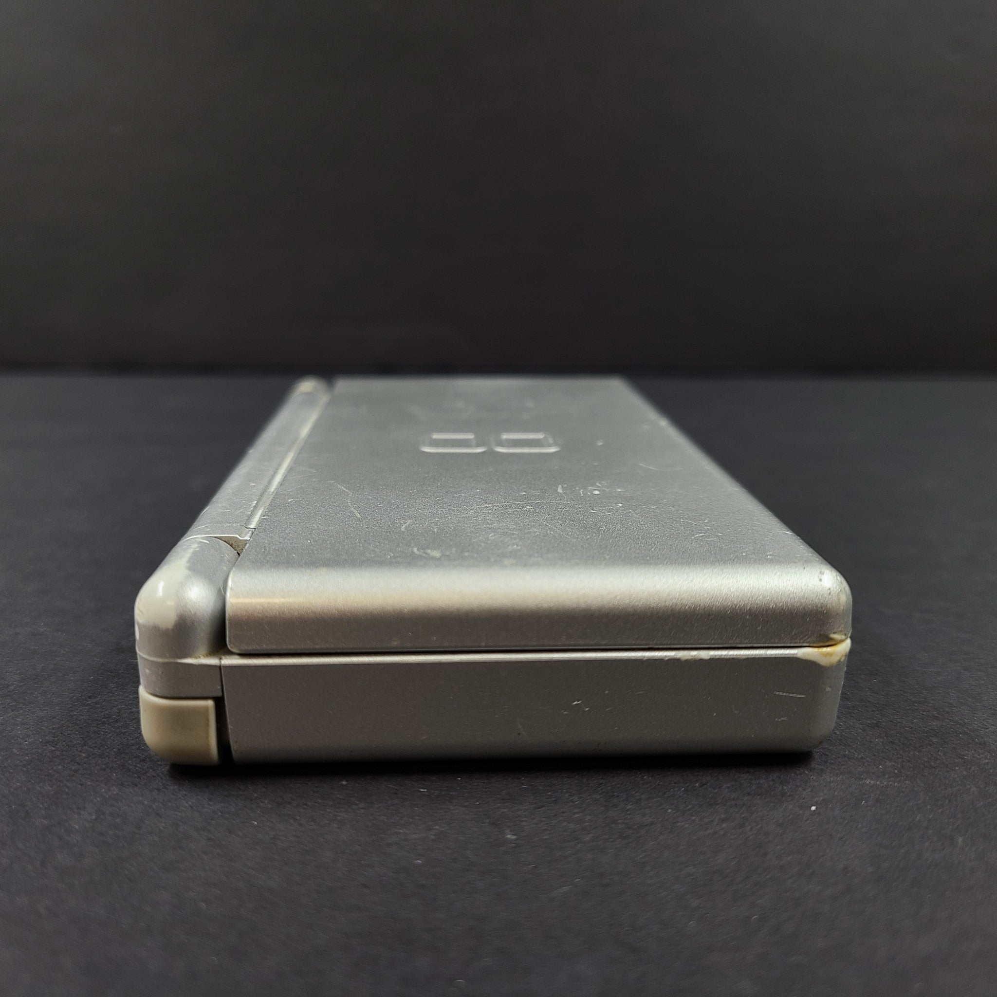 Nintendo DS lite USG-001 Handheld Gaming System Console - Gray - READ