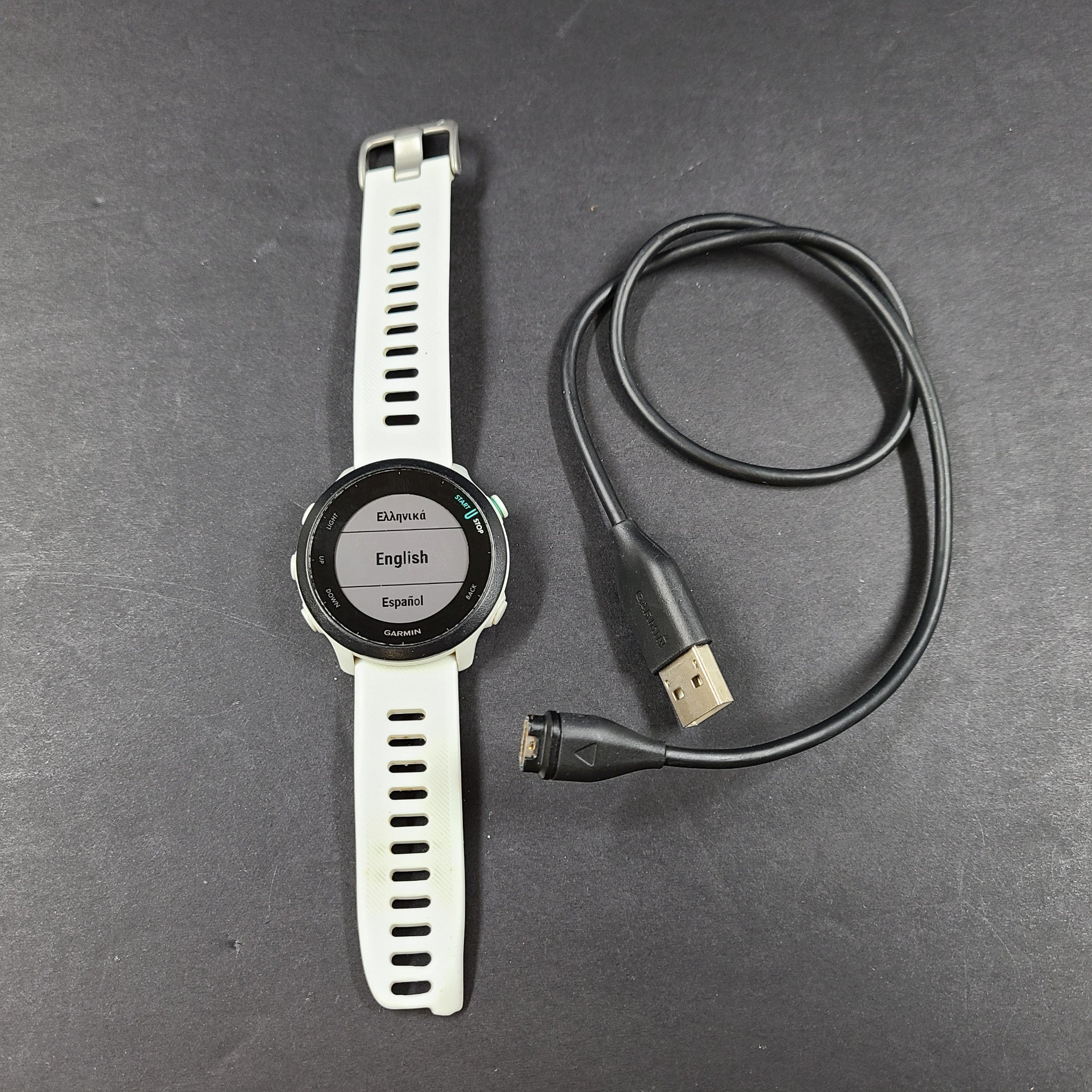 Garmin Forerunner 55 GPS Heart Rate Monitor Fitness Smartwatch - White READ BAND