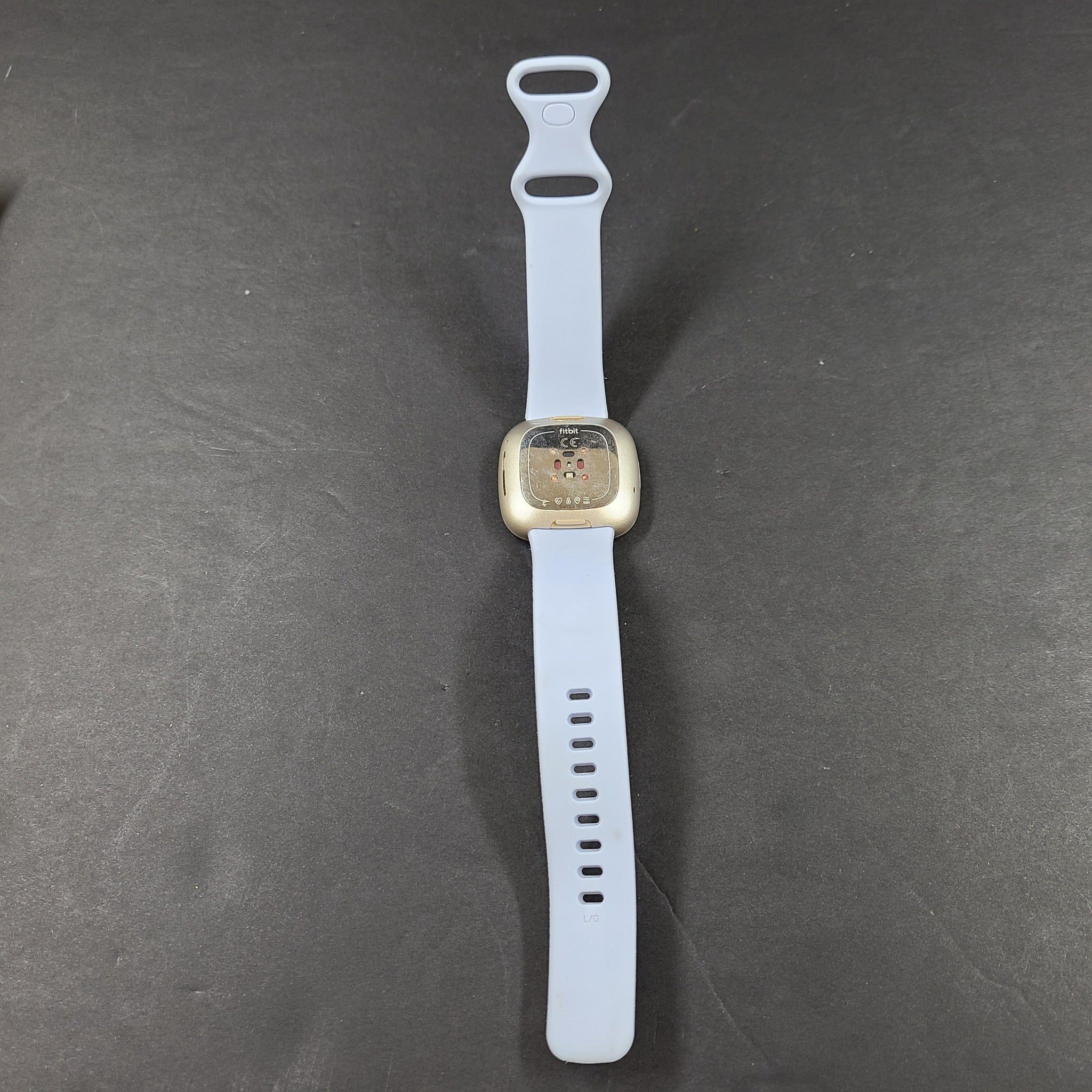 Fitbit Sense FB512 Fitness Tracker Heart Rate Monitor Gold GRADE A-