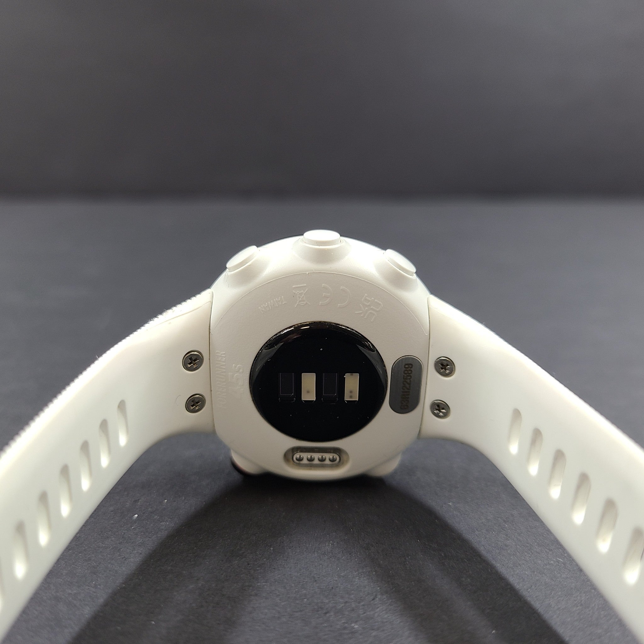 Garmin Forerunner 45S GPS Heart Rate Monitor Fitness Smartwatch - White GRADE A