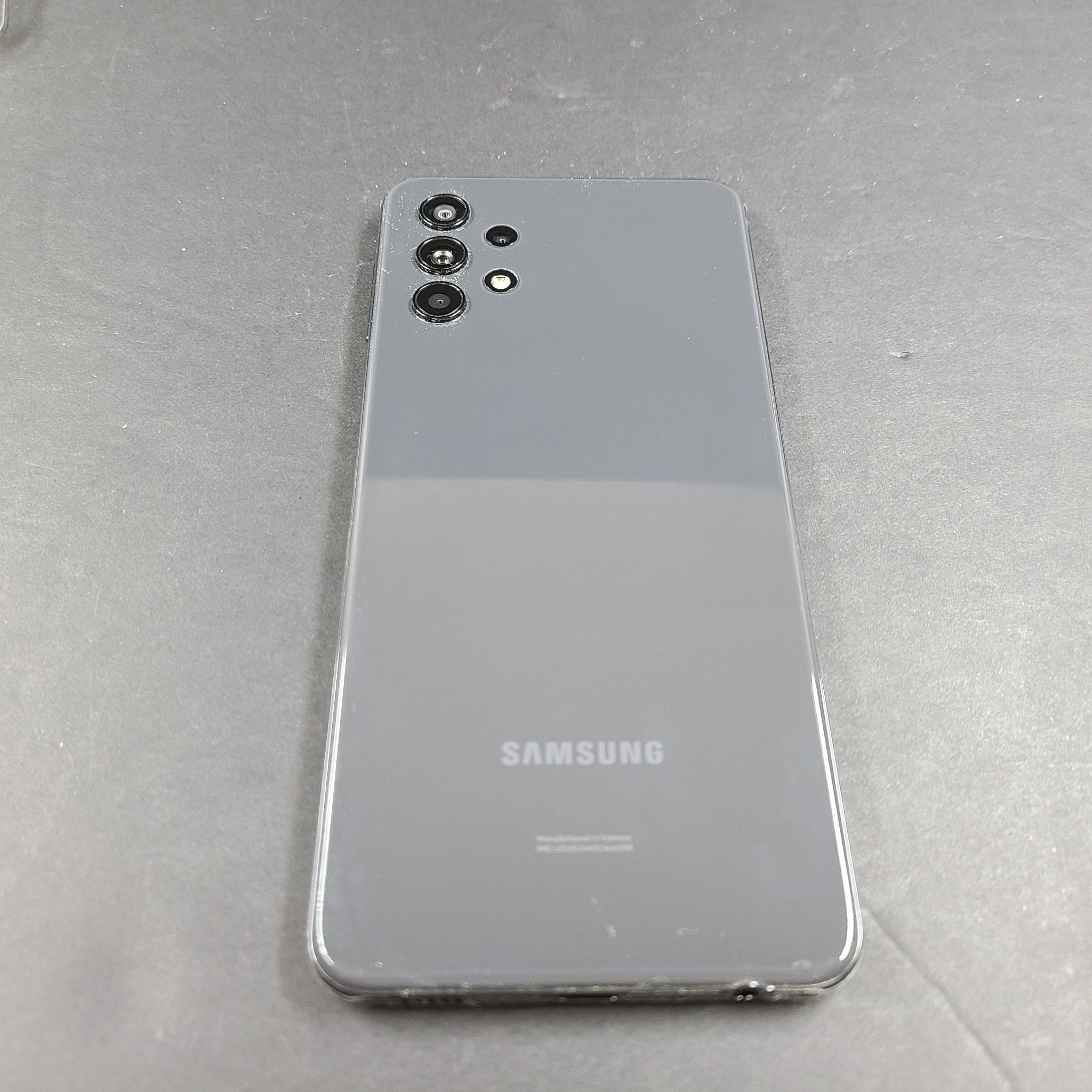 Samsung Galaxy A32 5G SM-A326U 64GB Unlocked Android Phone - Black OPEN BOX